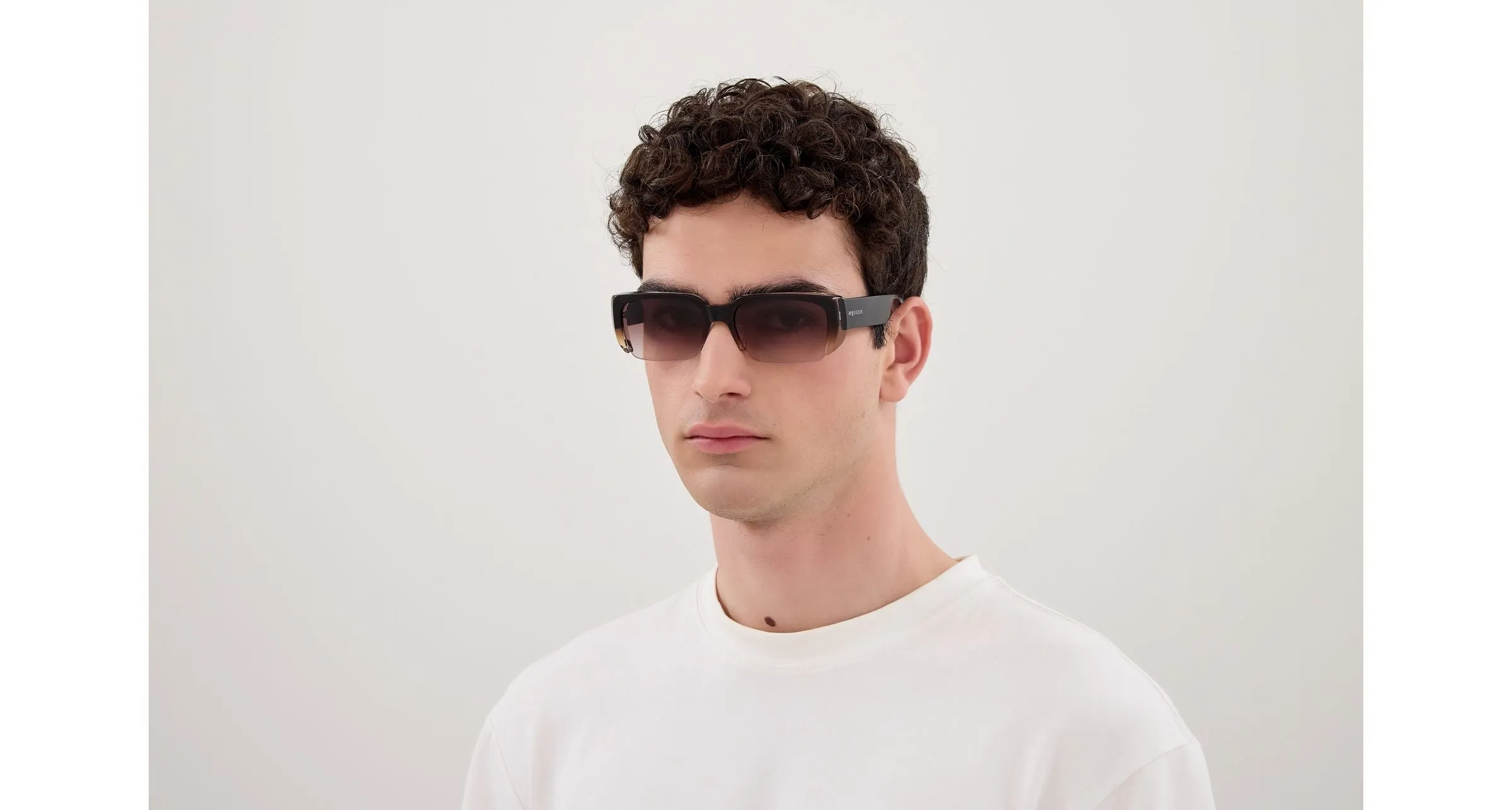 Alexander McQueen AM0532S 004 Occhiali da sole Acetato Marrone Marrone Squadrata - immagine 4