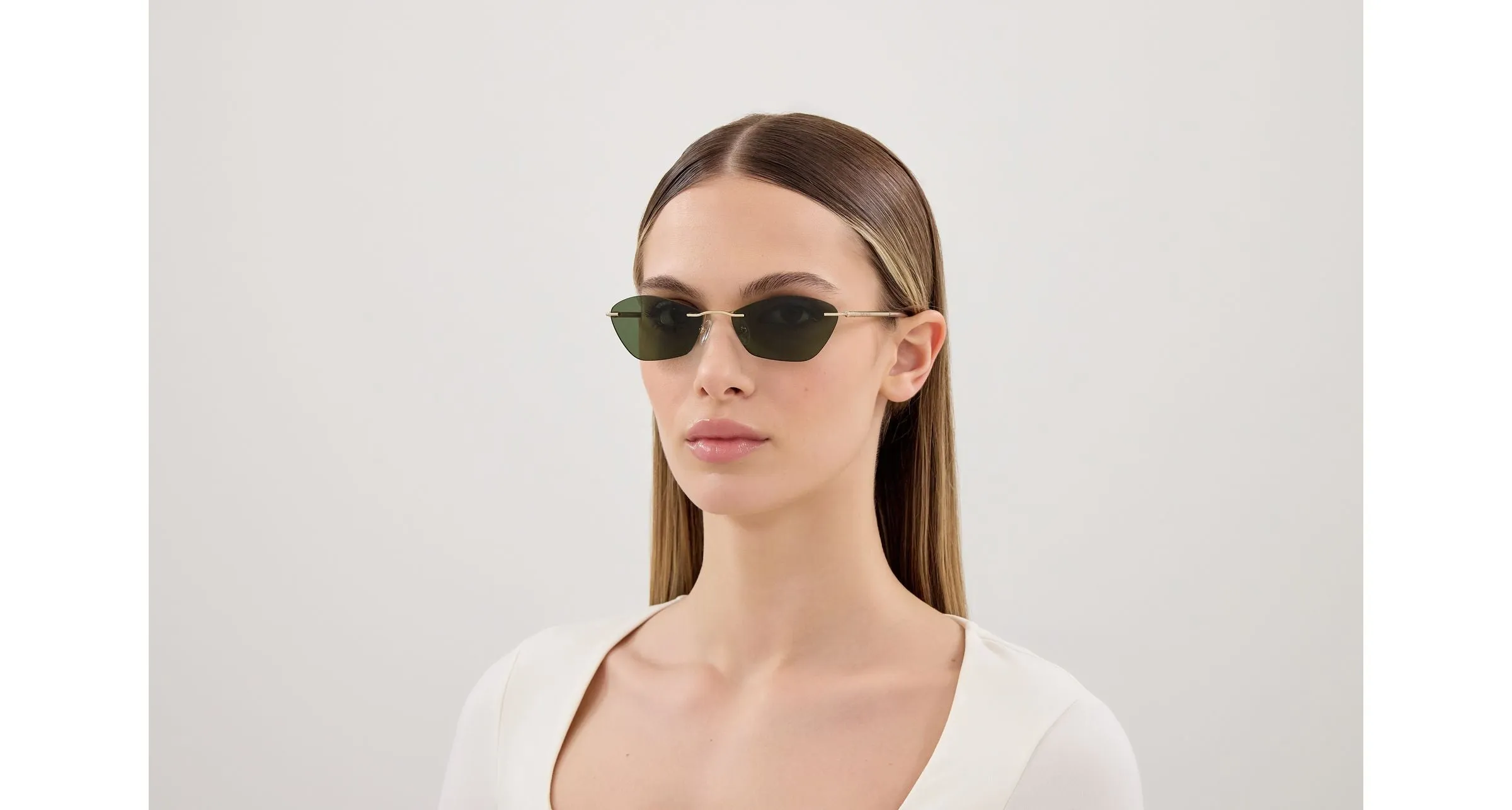 Alexander McQueen AM0525S 003 Occhiali da sole Acetato Oro Verde Geometrica - immagine 4