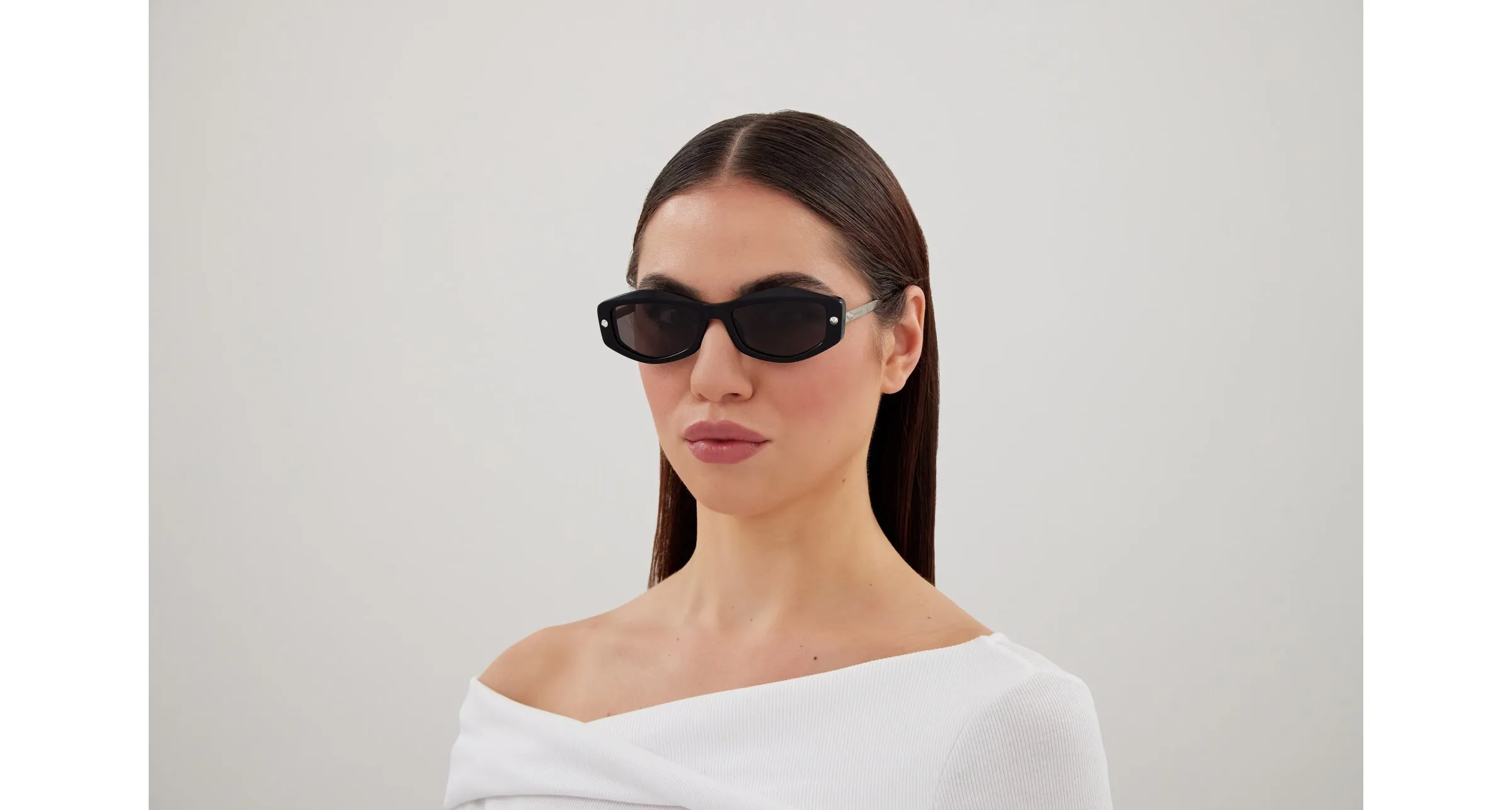 Alexander McQueen AM0482S 001 Occhiali da sole Acetato Nero Grigio Squadrata - immagine 4