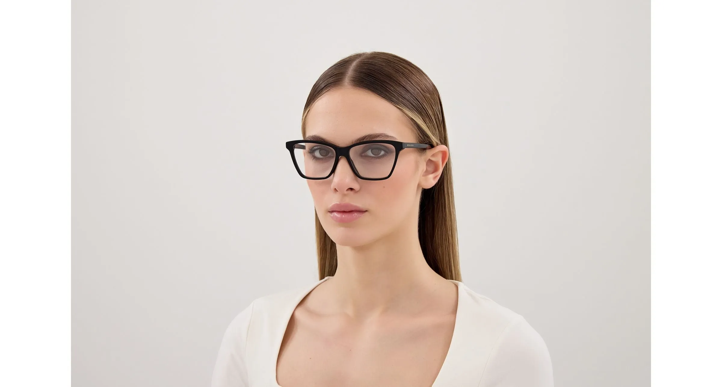 Bottega Veneta BV1421O 001 Montature da vista Acetato Nero Trasparente Farfalla - immagine 4