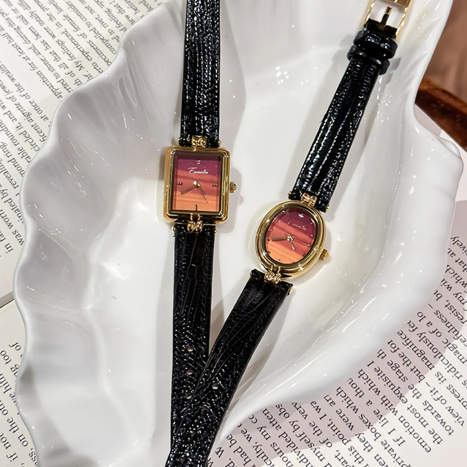 CARLIEN Orologio da donna alla moda, piccolo, in oro, con quadrante ovale al quarzo, cinturino in pelle vintage, impermeabile, lusso, casual, bracciale da donna, marrone, nero, X nero. - immagine 5