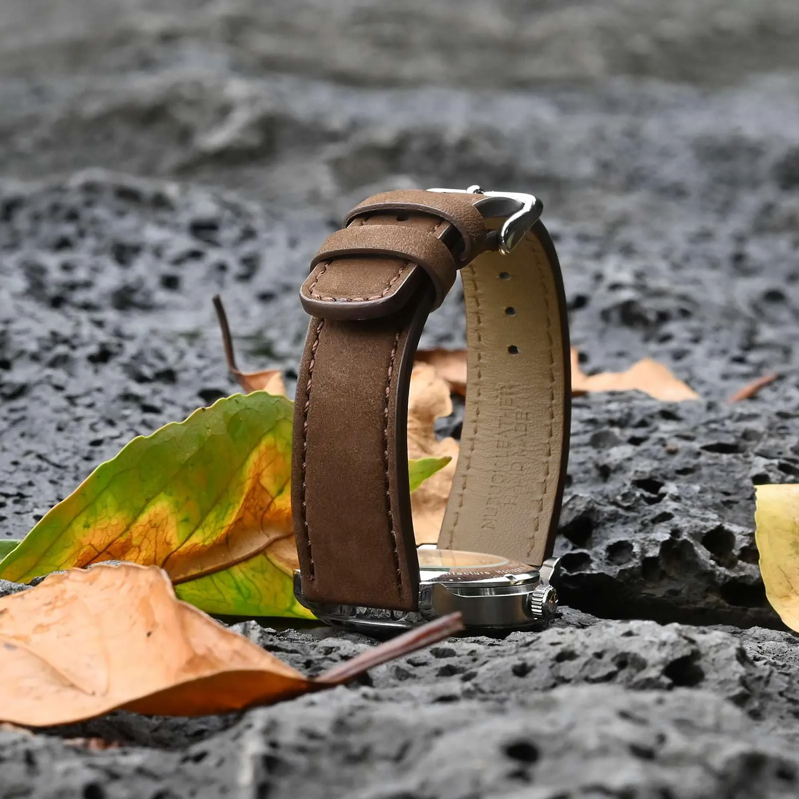 WOCCI 20mm Retrò Cinturino in Pelle per Uomo e Donna, Cinturino a Sgancio Rapido con Fibbia Nera (Marrone Scuro) - immagine 7