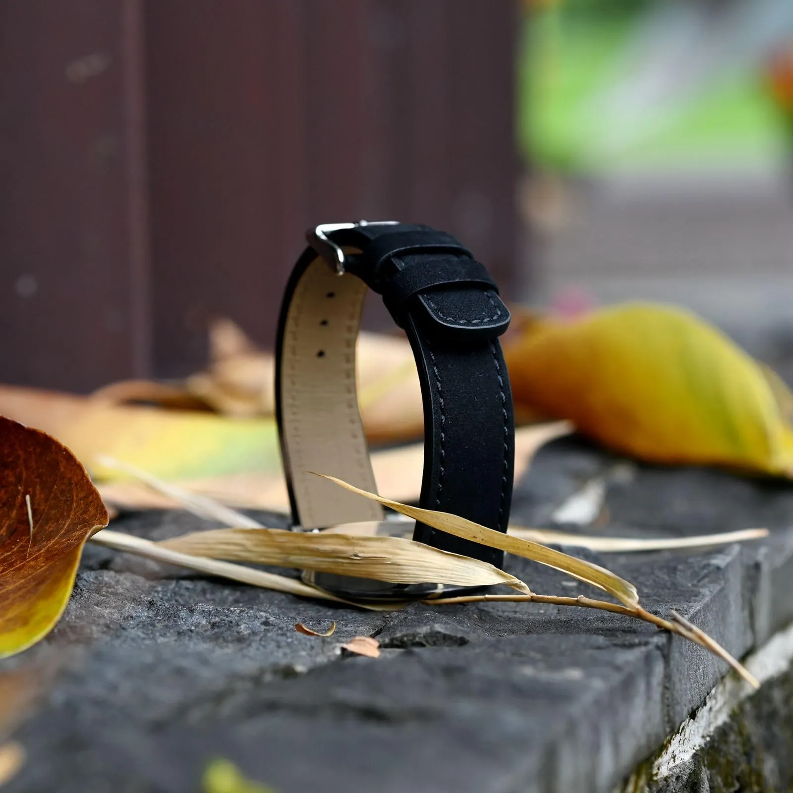 WOCCI 20mm Retrò Cinturino in Pelle per Uomo e Donna, Cinturino a Sgancio Rapido con Fibbia Nera (Nero) - immagine 7