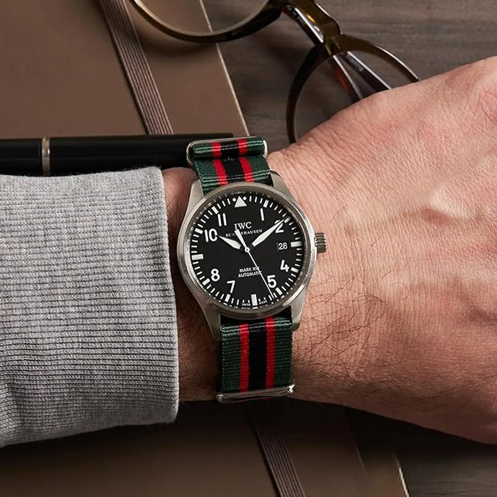 Natos.com - Cinturino NATO per Orologio in Nylon Militare G10, Uomo e Donna, Fibbia in Acciaio Inossidabile - 18mm 20mm 22mm - immagine 4