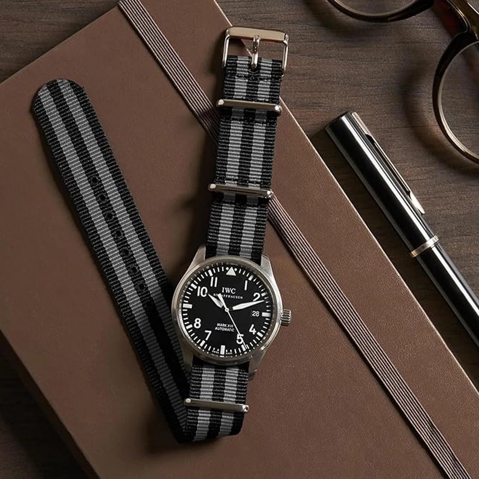 Natos.com - Cinturino NATO per Orologio in Nylon Militare G10, Uomo e Donna, Fibbia in Acciaio Inossidabile - 18mm 19mm 20mm 21mm 22mm - immagine 5