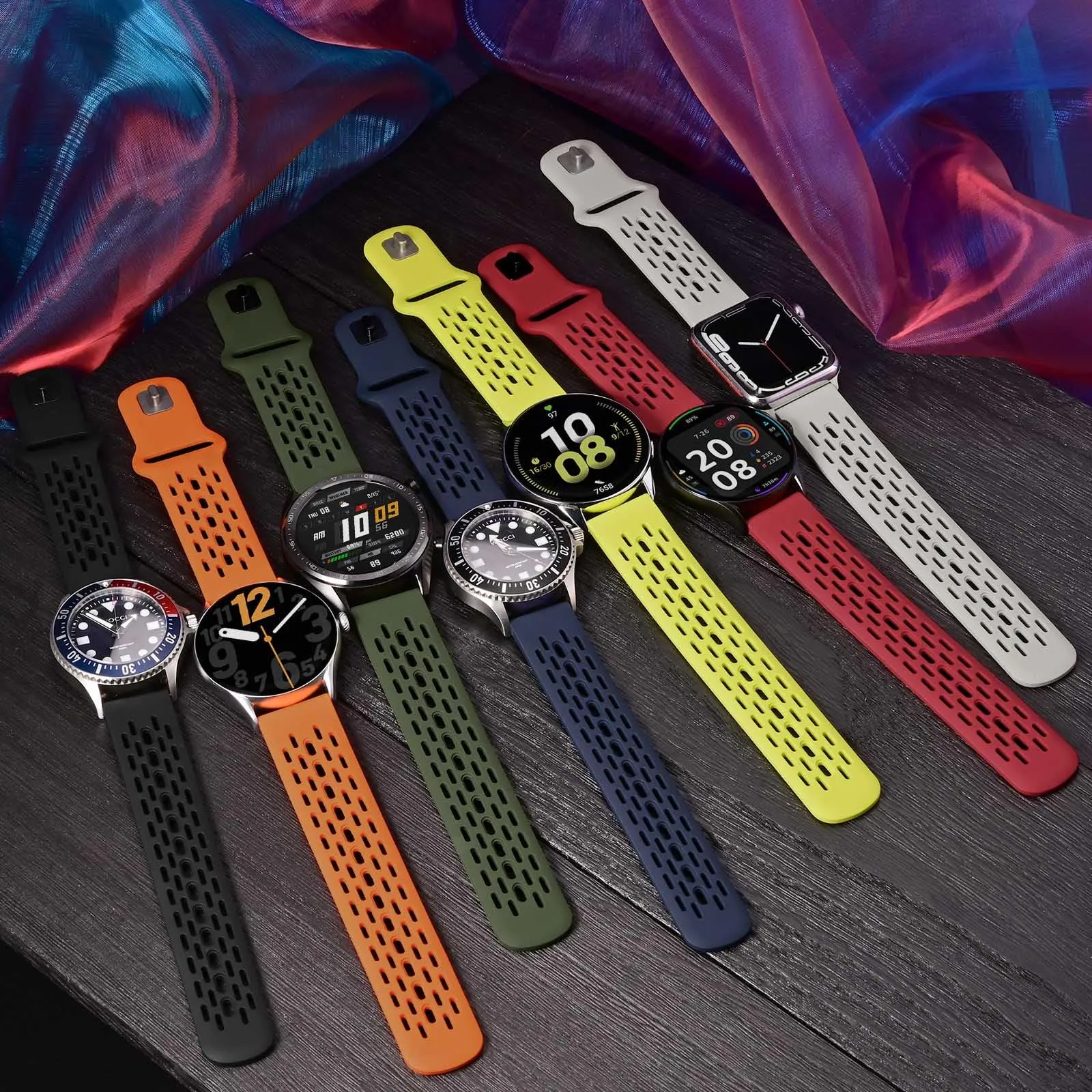 WOCCI 22mm Traspirante Traforato Cinturino in Silicone, Sgancio Rapido, Orologio Cinturini di Ricambio per Uomo Donna (Blu) - immagine 8