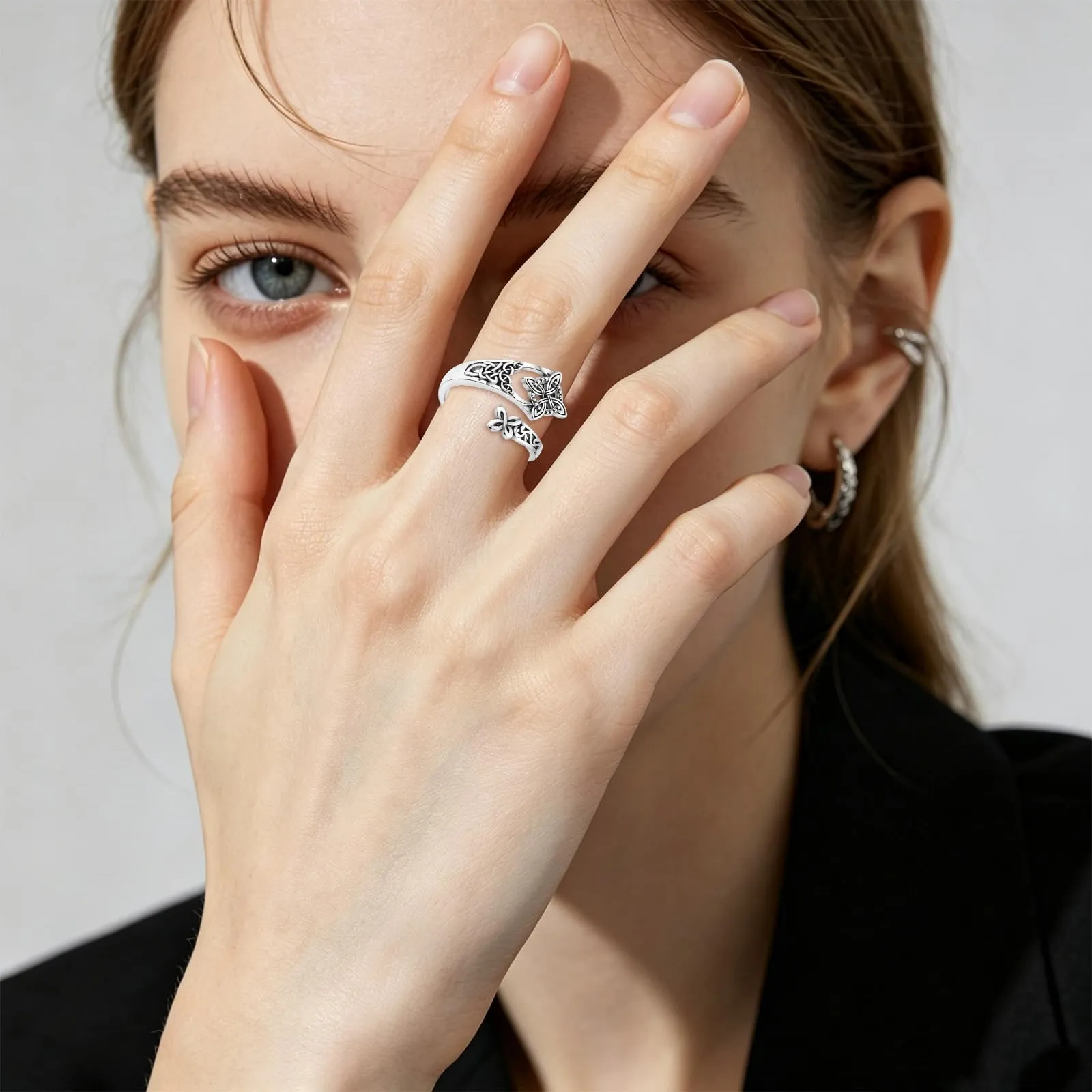 Mikovivi Anello con Nodo Celtico Delle Streghe per Donna, Anello Regolabile in Ottone di Alta Qualità con Nodo Celtico Delle Streghe Gioiello Vintage Aperto per l'Uso Quotidiano - immagine 7