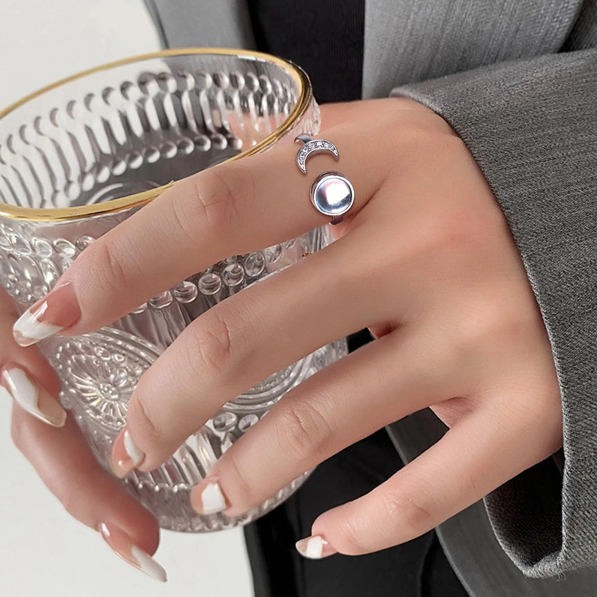Milacolato Anello Antistress Regolabile Donna Ragazza Argento Loto Fiore Girasole Pietra di Luna Stellata Opale Fidget Anello di Ansia di Spinner Fantasia Gioielli Pietra di luna rotonda - immagine 3