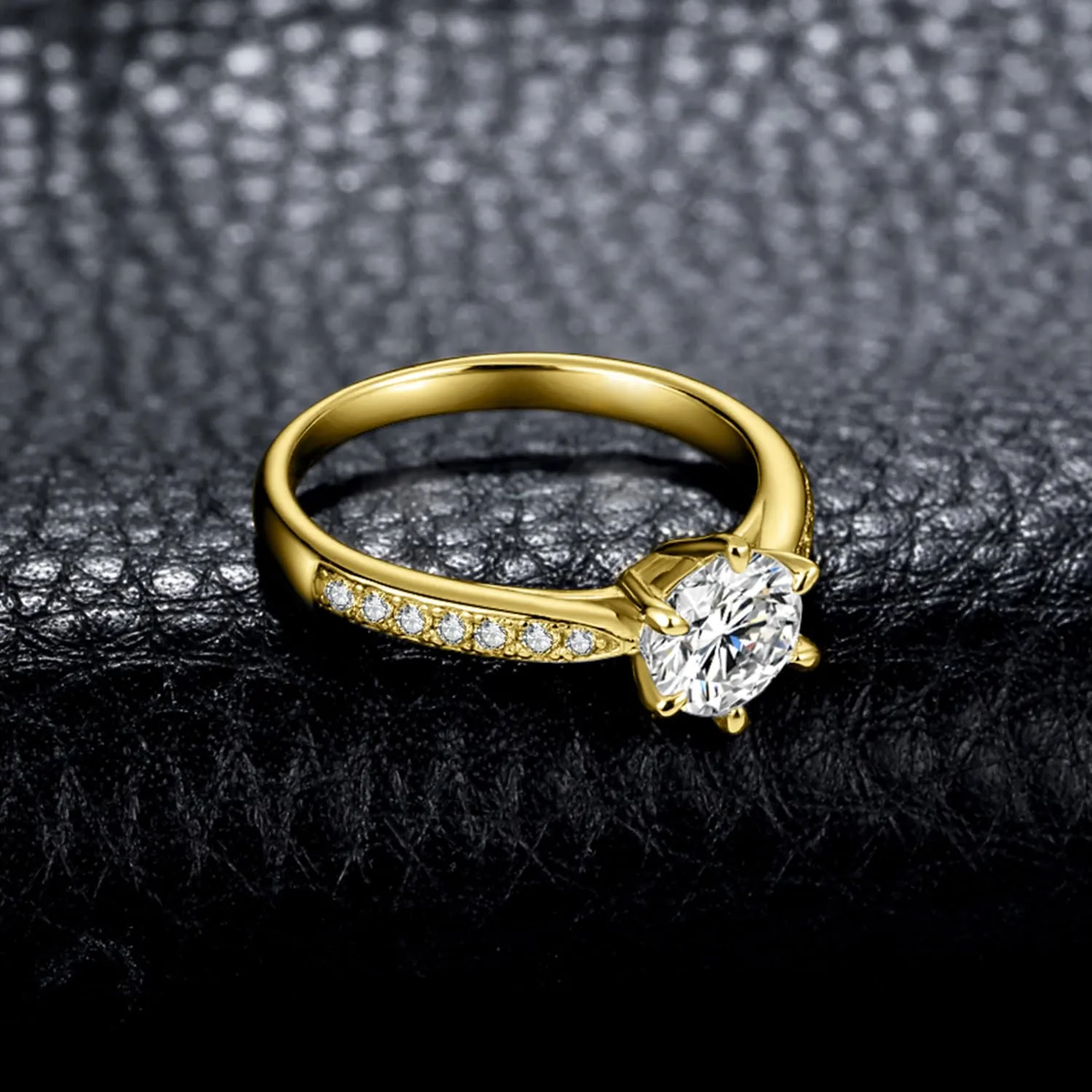 JewelryPalace 1ct Classico Anello Solitario Donna placcato oro giallo 14K con Creato Moissanite, Diamante Simulato Anelli Dorati con Pietre Laterali, Fedine Fidanzamento in Oro Set Gioielli Donna 9.5 - immagine 5