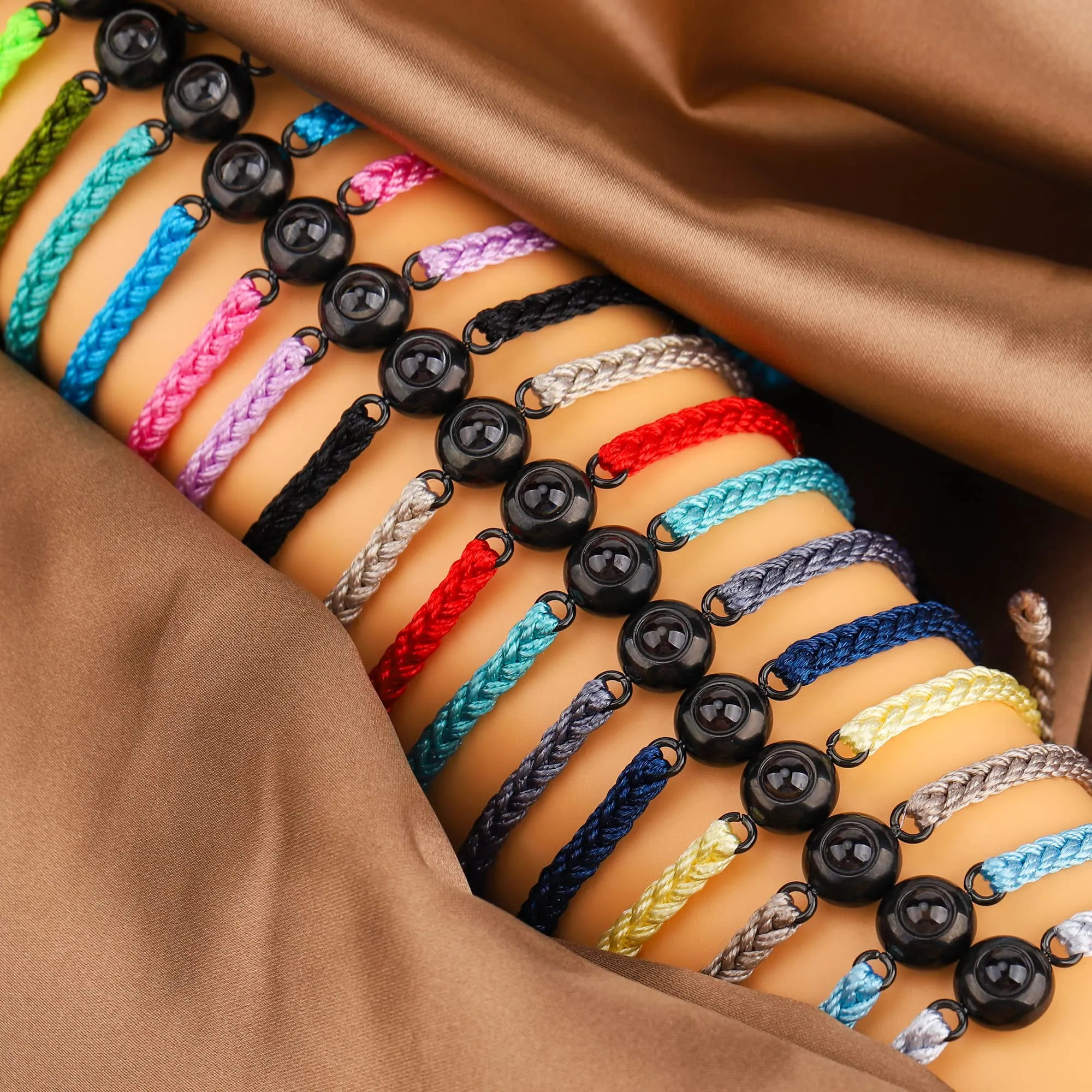 Nergaebe Bracciale Personalizzato Con Foto per Uomini e Donne - Proiezione di Immagini All'interno, Intrecciato Regolabile - immagine 7