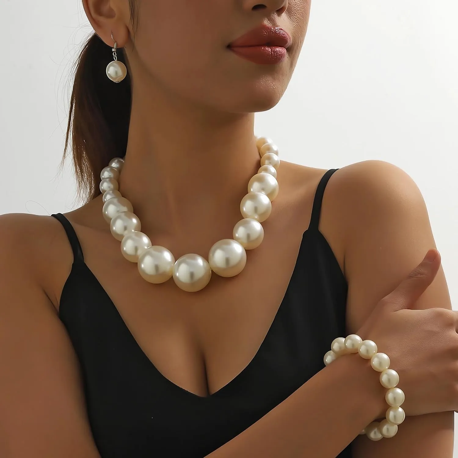 Collana di Perle da Donna, Girocollo Vintage Con Perle Bianche Grandi, Corta Rotonda di Imitazione per Donne e Ragazze - immagine 4
