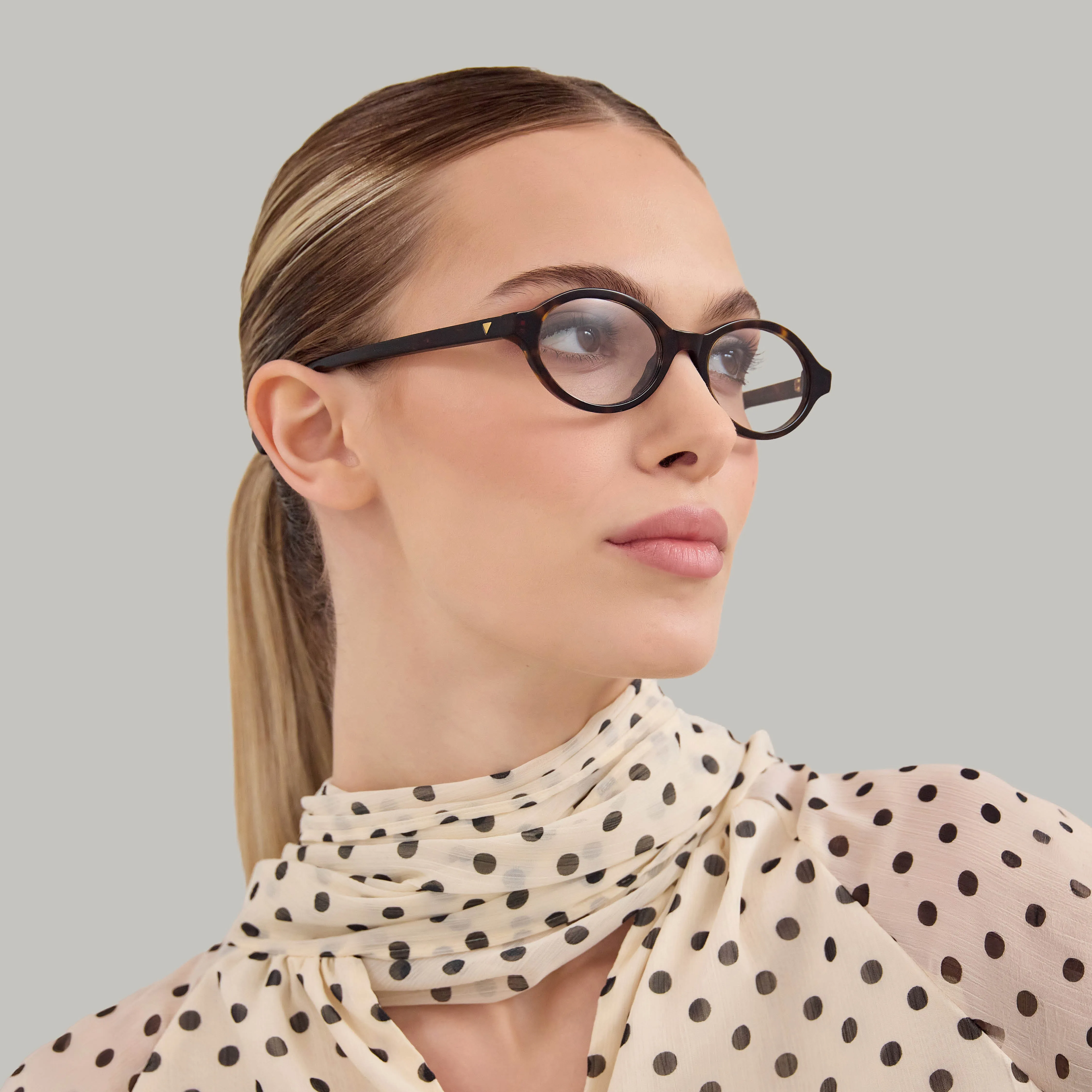 Bottega Veneta BV1367O 002 Montature da vista Acetato Havana Trasparente Rotonda - immagine 4