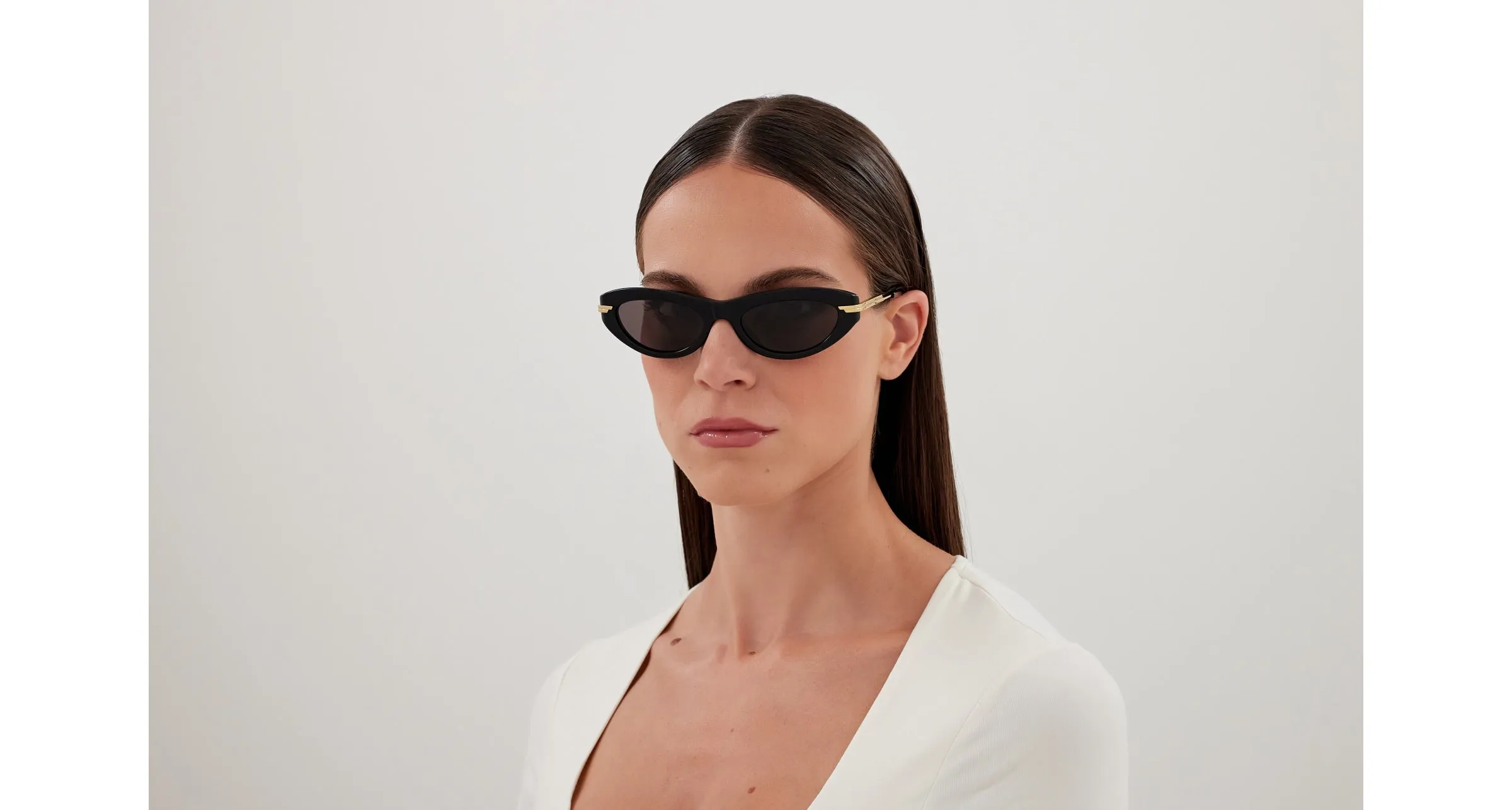 Bottega Veneta BV1368S 001 Occhiali da sole Acetato Nero Grigio Rotonda - immagine 4