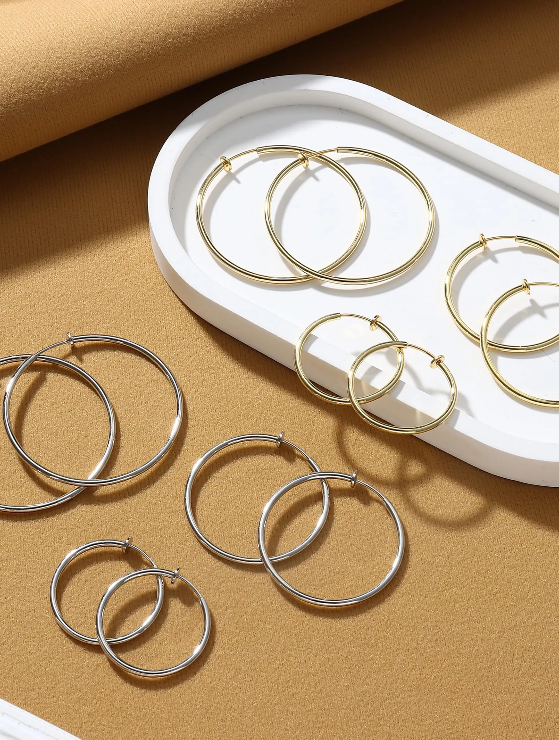 Roheafer Orecchini a Cerchio Clip per Donna senza Piercing - immagine 3