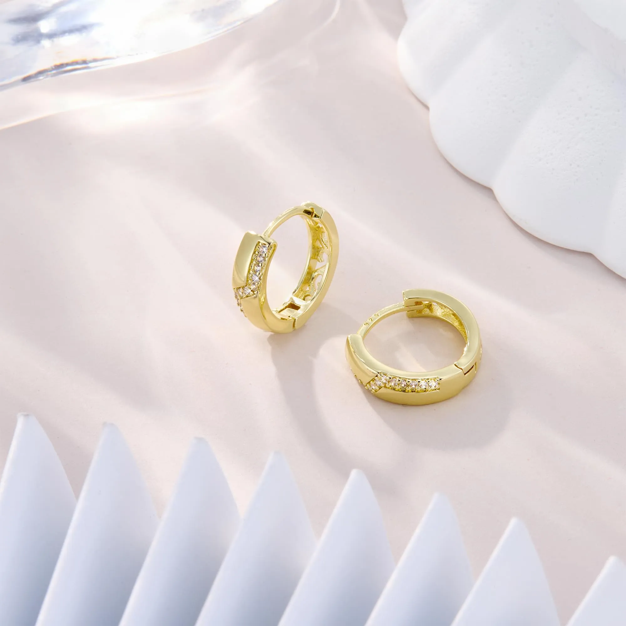 ALEXCRAFT Orecchini Donna Cerchio Oro 14K Spessi Zirconi Brillantini Huggie - immagine 4