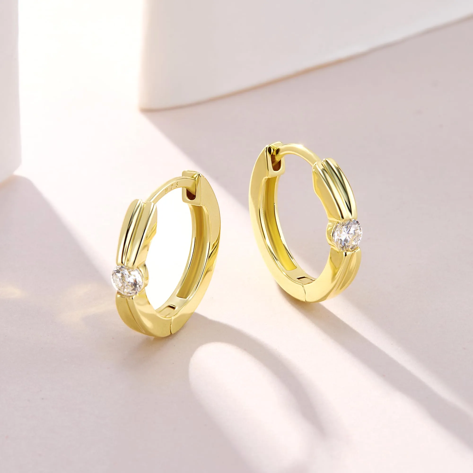 ALEXCRAFT Orecchini Cerchio Donna Oro 14K Doppia Linea Huggie Zirconi - immagine 3