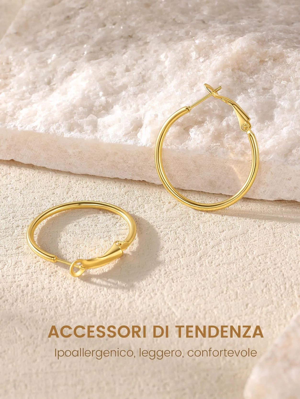GoldChic Orecchini Cerchio Piccolo 30mm Oro in Acciaio Inox - immagine 6