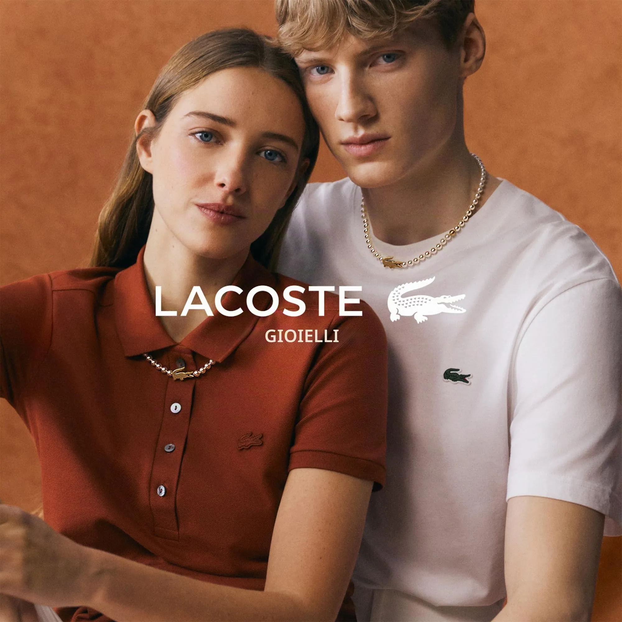 Lacoste Collana, Bracciale e Orecchini in Faux Perle Per Uomo e Donna Collezione MATCHPOINT con Charms Diversi color Oro Giallo - immagine 4