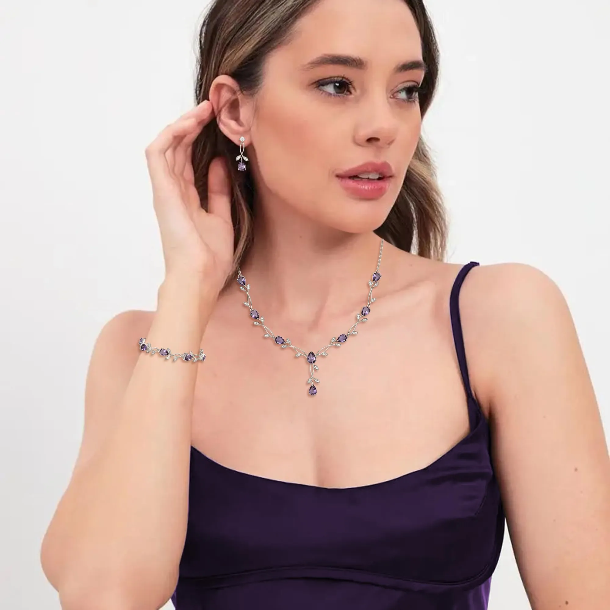 Clearine - Set di gioielli in zirconia per donne spose, collana con ciondolo a goccia e foglia, orecchini e braccialetto per ballo di fine anno - immagine 2