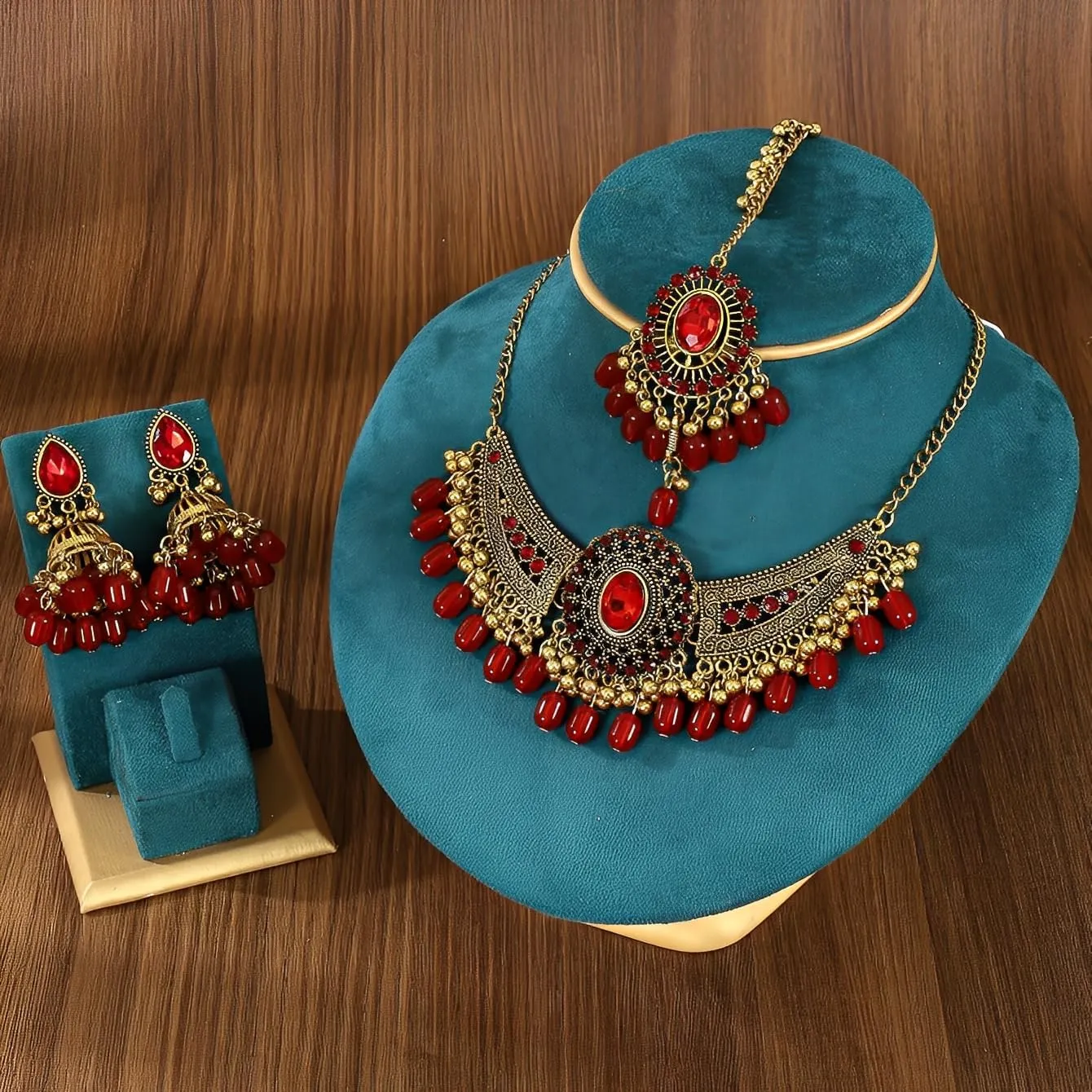 IMINI Set di gioielli Kundan tradizionale, collana, orecchini Jhumka e Maang Tikka – Accessori completi per matrimonio e sposa, festa etnica e festival, Medium, Metallo, Zirconia cubica - immagine 3