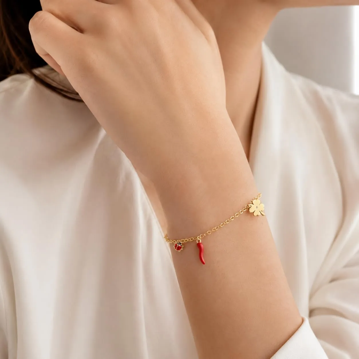 Louis Ciocchetti Bracciale in Acciaio con Corno Portafortuna – Bracciale Regolabile Uomo e Donna con Chiusura a Moschettone, Lunghezza 16 cm + 5 cm - immagine 4