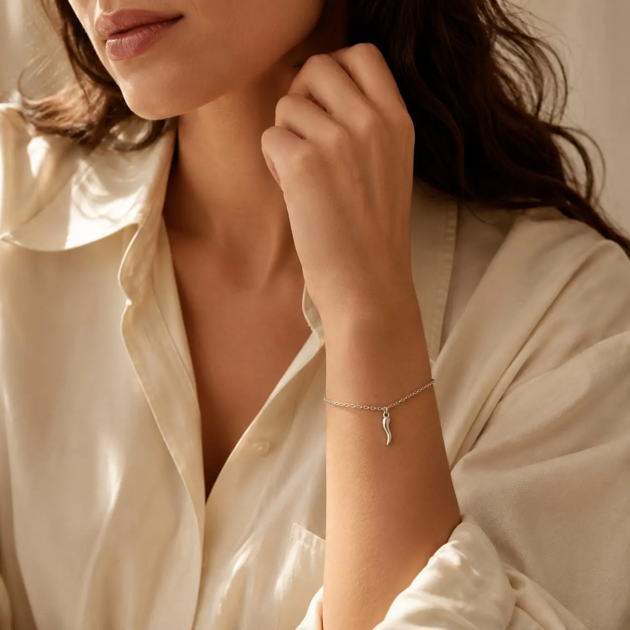 Louis Ciocchetti Bracciale in Acciaio con Corno Portafortuna – Bracciale Regolabile Uomo e Donna con Chiusura a Moschettone, Lunghezza 16 cm + 5 cm - immagine 7