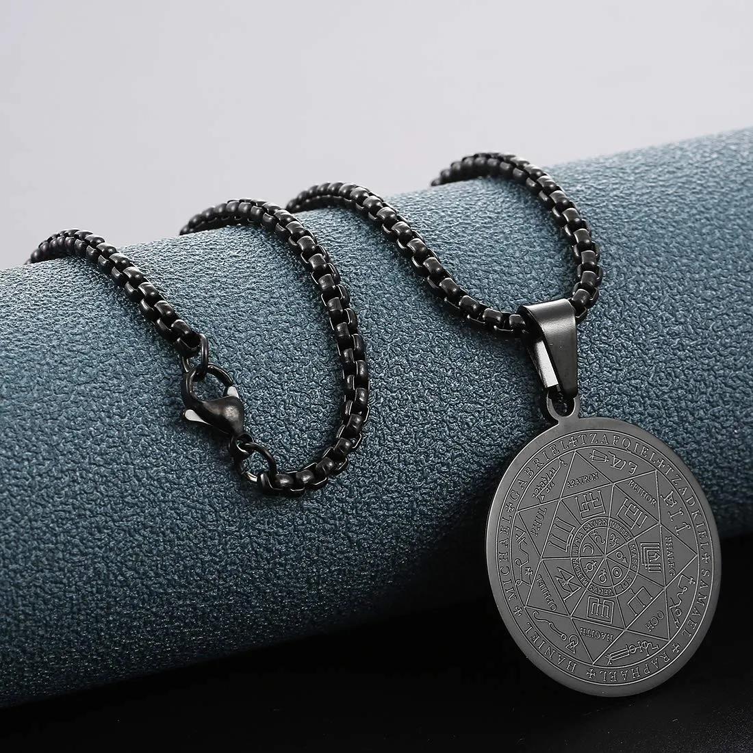 AFSTALR 7 Arcangeli Sigillo Medaglia Talismano Collana per Uomo Donna Salomone Pentagramma Talismano Magia Protezione Amuleto A-nero - immagine 3