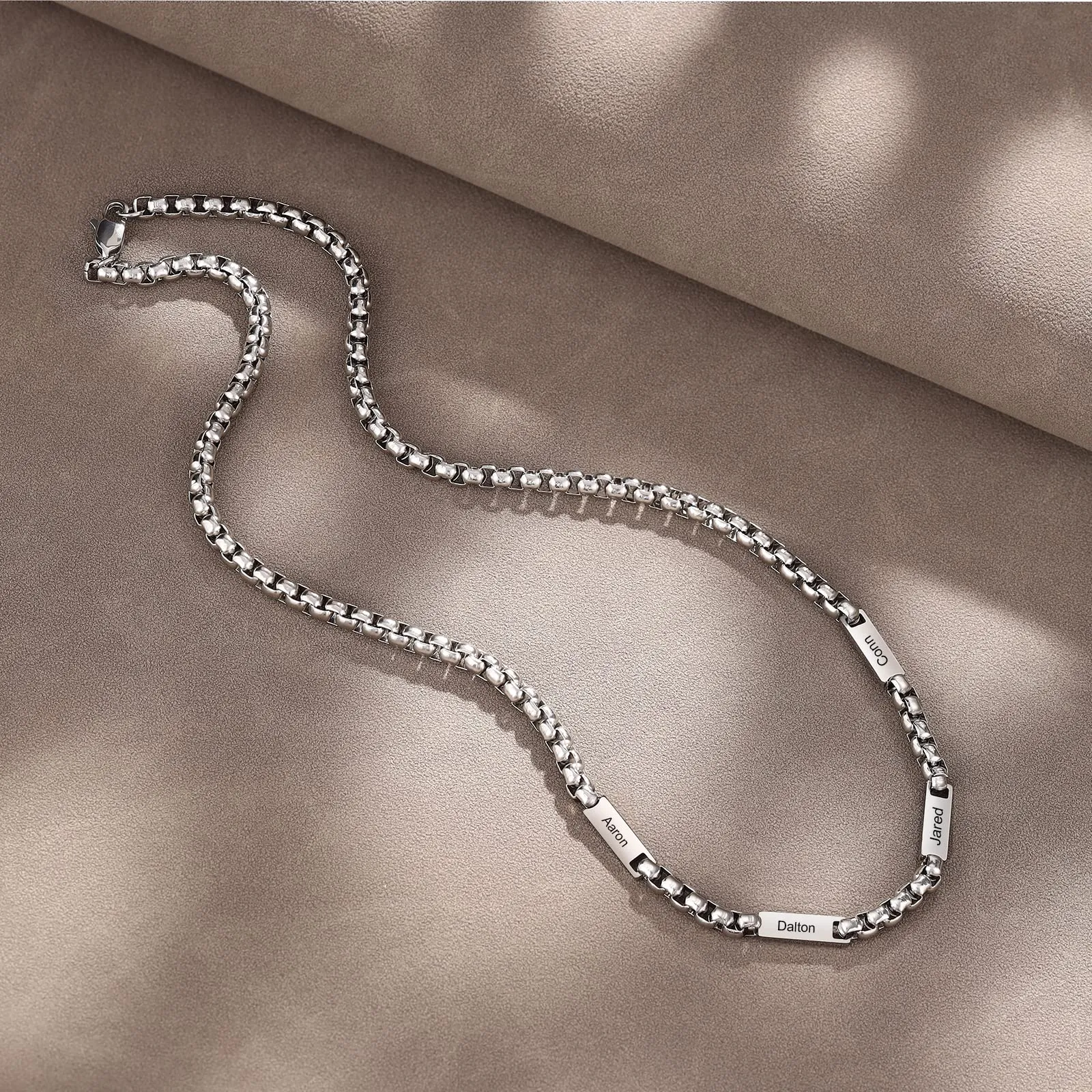 ALBERTBAND Collana da Uomo Personalizzata Collana in Acciaio inox con Nome Regalo per Uomo Festa del papà San Valentino Natale (Argento-4 nome) - immagine 5