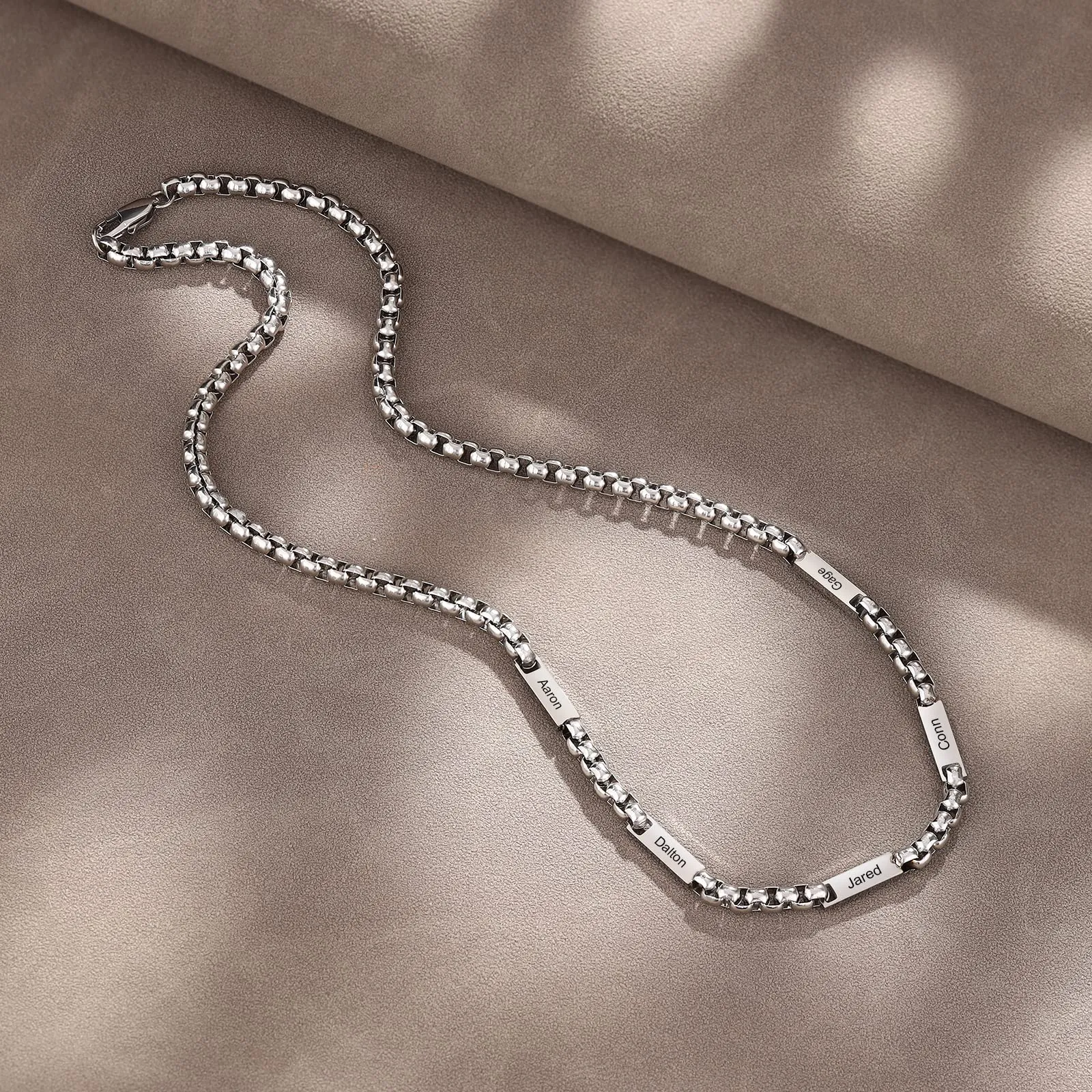 ALBERTBAND Collana da Uomo Personalizzata Collana in Acciaio inox con Nome Regalo per Uomo Festa del papà San Valentino Natale (Argento-5 nome) - immagine 5