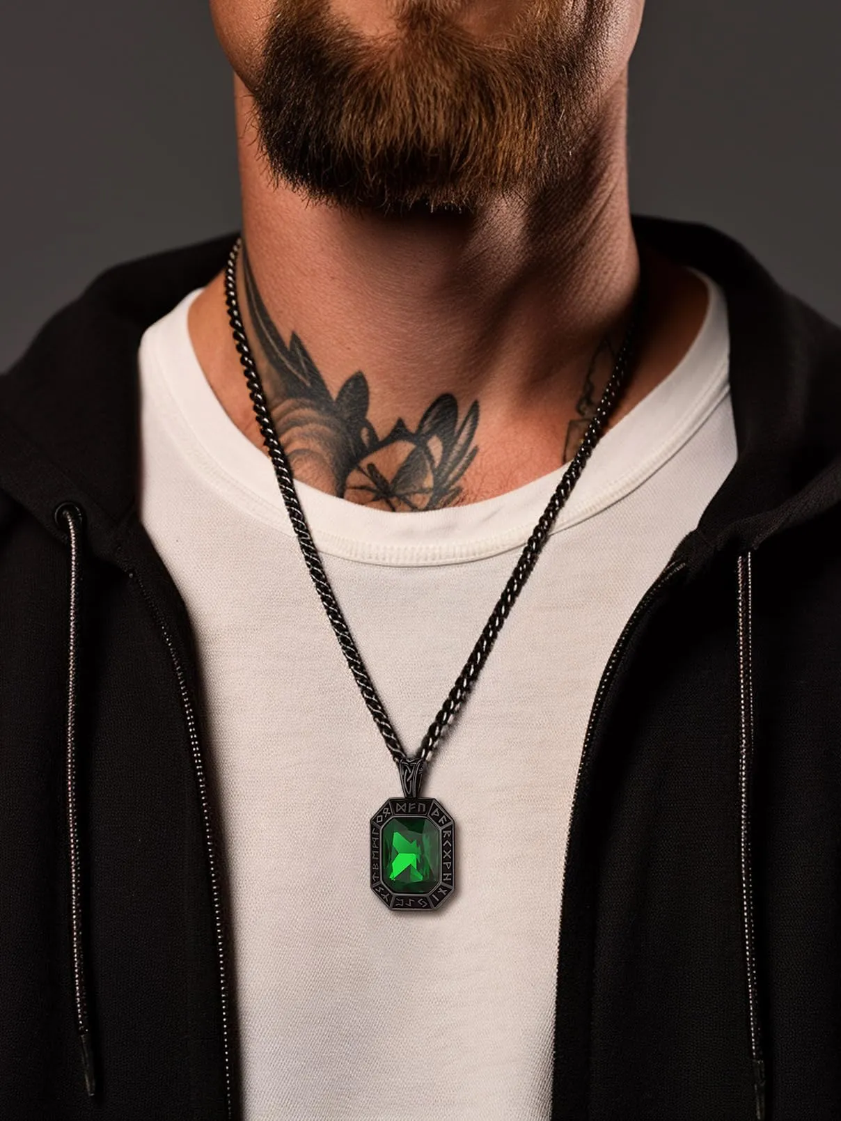 FaithHeart Collana Uomo Vichingo Pendentivo in Ottagono Cristallo Rosso Smeraldo Ossidiana con Rune Vichinghe Accessorio Moda Unico Perfetto per Regalo Stile Personale - immagine 6