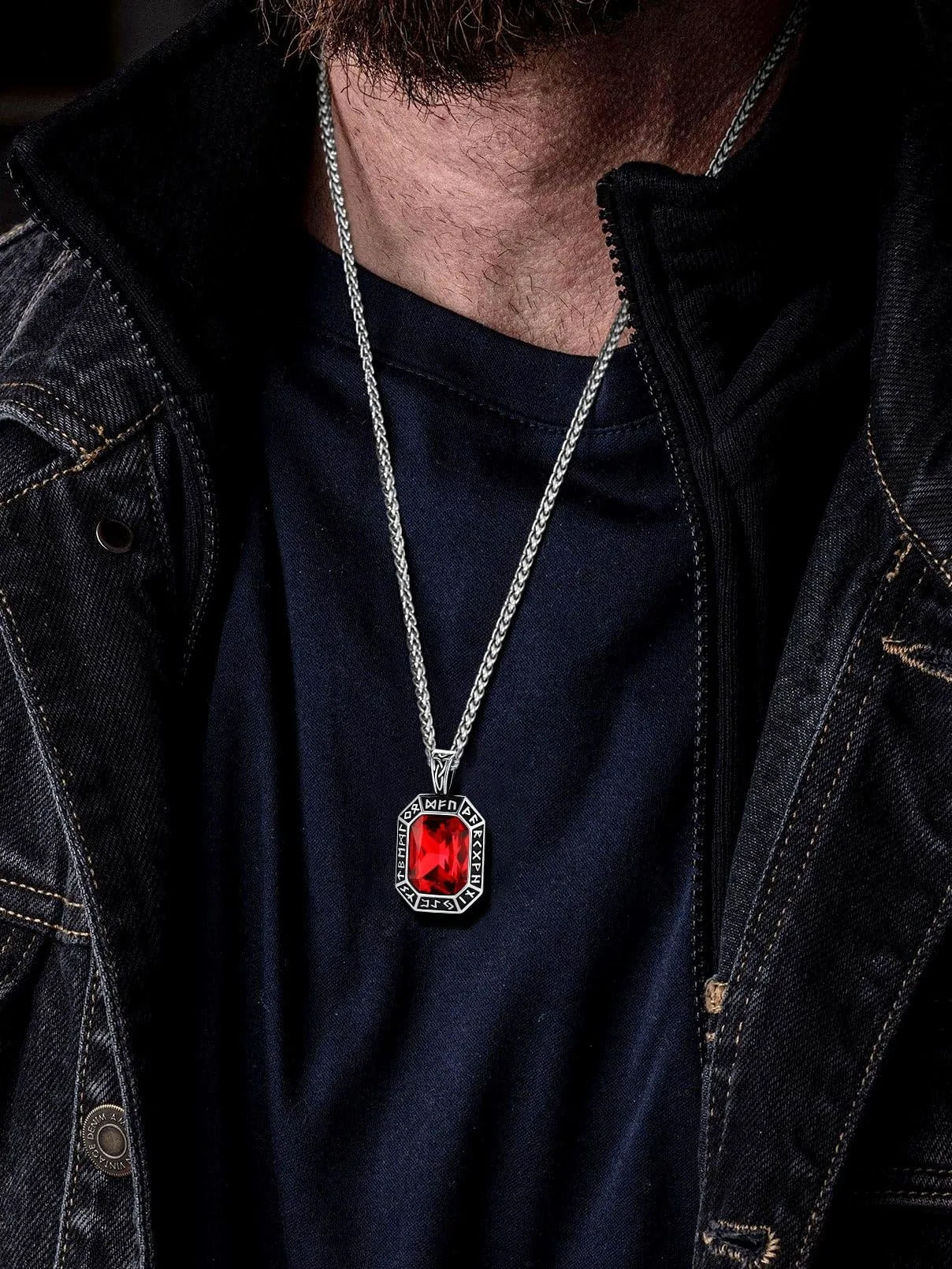 FaithHeart Collana Uomo Vichingo Pendentivo in Ottagono Cristallo Rosso Smeraldo Ossidiana con Rune Vichinghe Accessorio Moda Unico Perfetto per Regalo Stile Personale - immagine 3