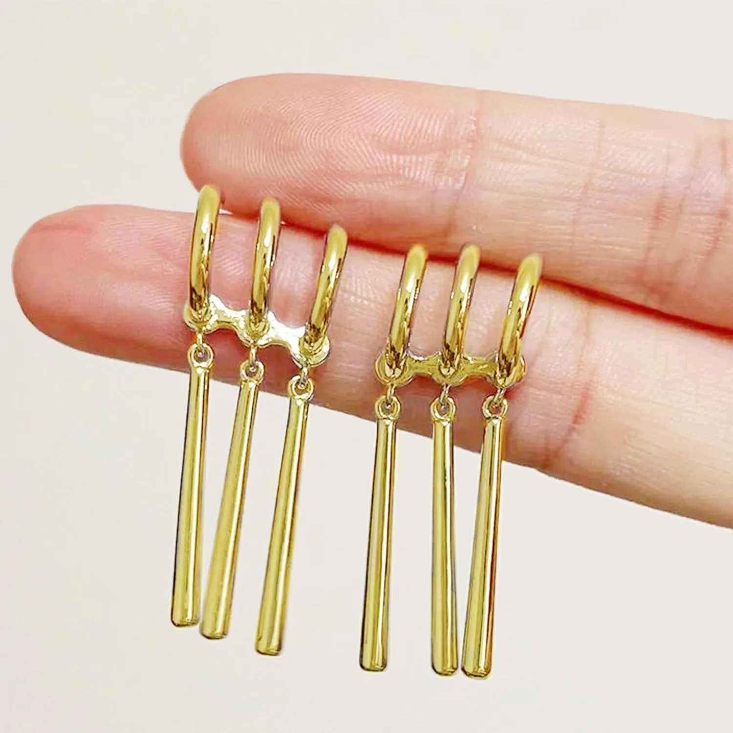 YSJCHEBS 3 Orecchini Singoli, 1 Paio di Orecchini con Nappe Lunghe Dorate, Orecchini Anime, Orecchini d'oro, Orecchini di Moda, Orecchini da Donna, Orecchini da Uomo - immagine 4