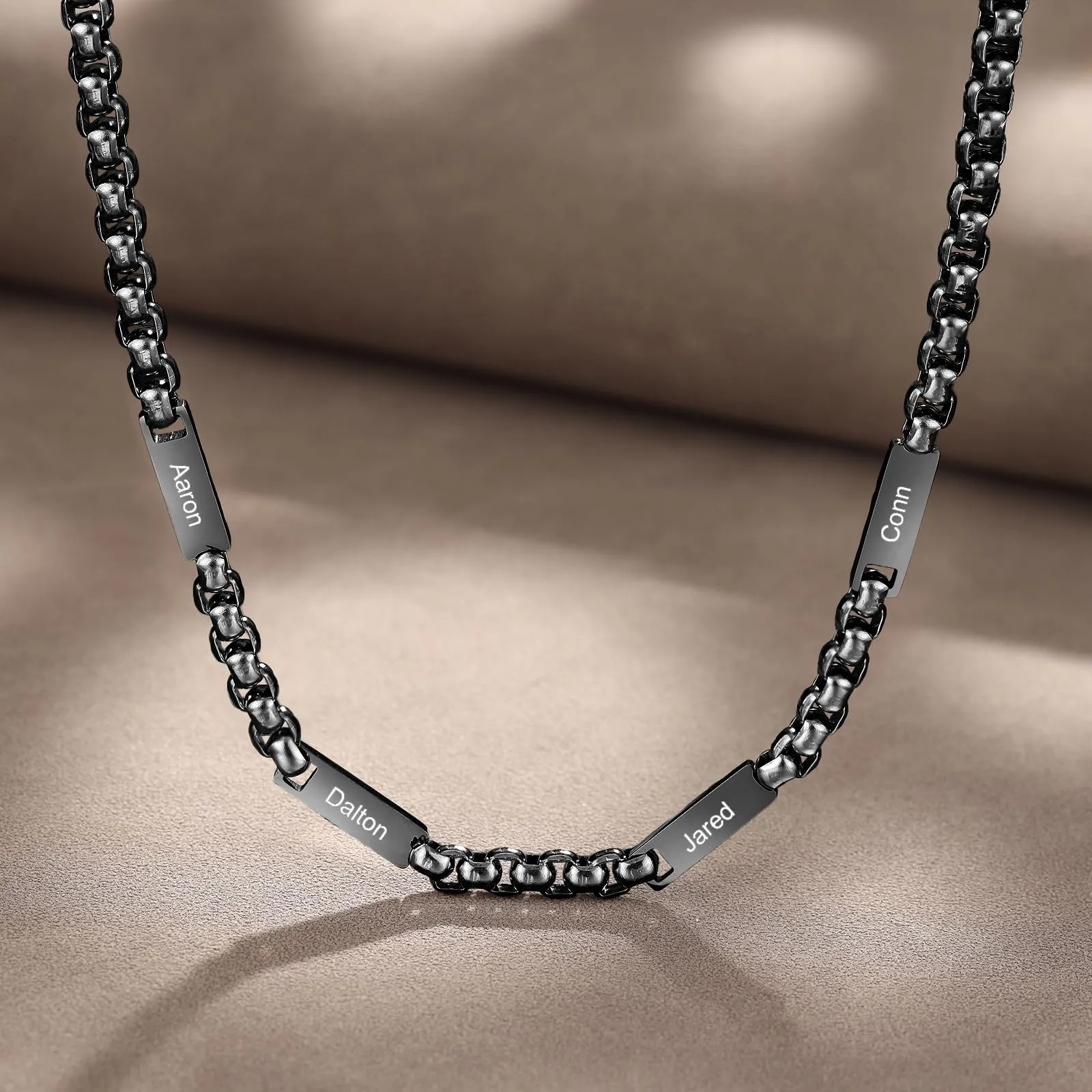 ALBERTBAND Collana da Uomo Personalizzata Collana in Acciaio inox con Nome Regalo per Uomo Festa del papà San Valentino Natale (Nero-4 nome) - immagine 6