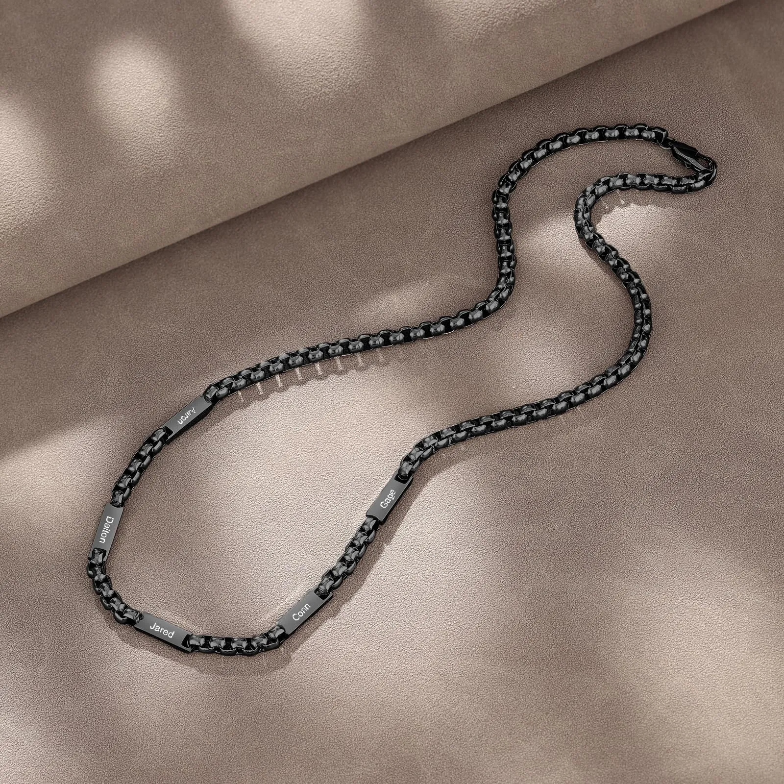 ALBERTBAND Collana da Uomo Personalizzata Collana in Acciaio inox con Nome Regalo per Uomo Festa del papà San Valentino Natale (Nero-5 nome) - immagine 5