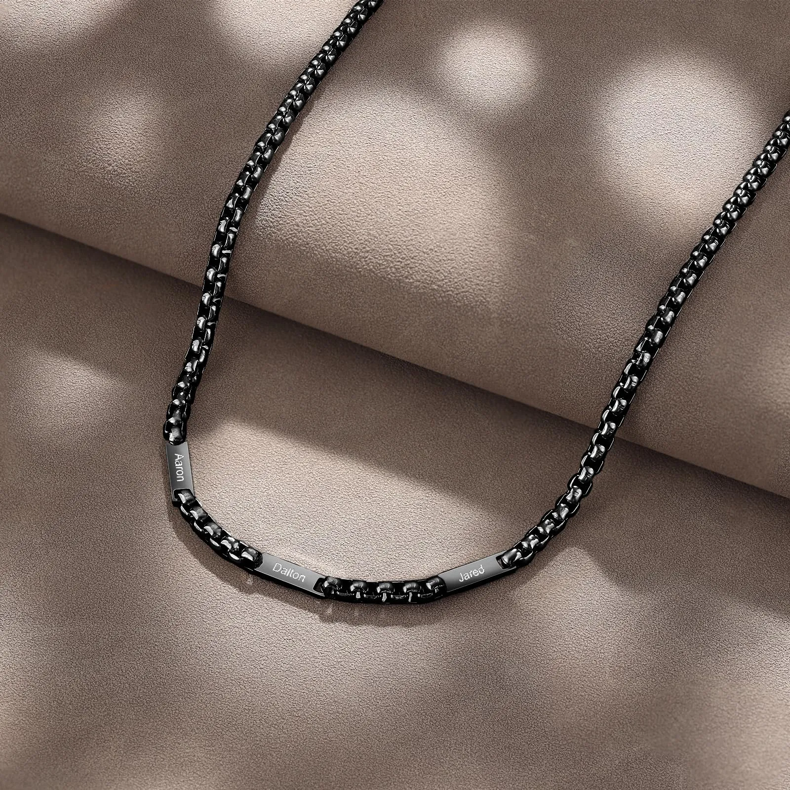 ALBERTBAND Collana da Uomo Personalizzata Collana in Acciaio inox con Nome Regalo per Uomo Festa del papà San Valentino Natale (Nero-3 nome) - immagine 4