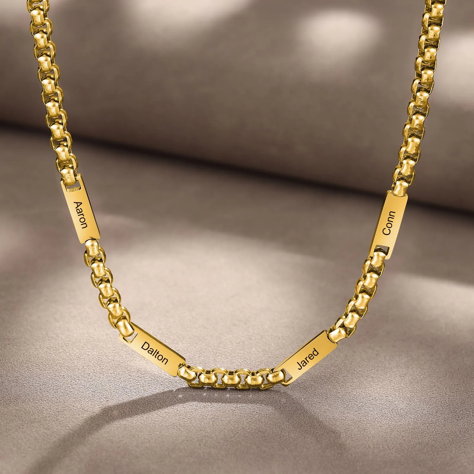 ALBERTBAND Collana da Uomo Personalizzata Collana in Acciaio inox con Nome Regalo per Uomo Festa del papà San Valentino Natale (Oro-4 nome) - immagine 6