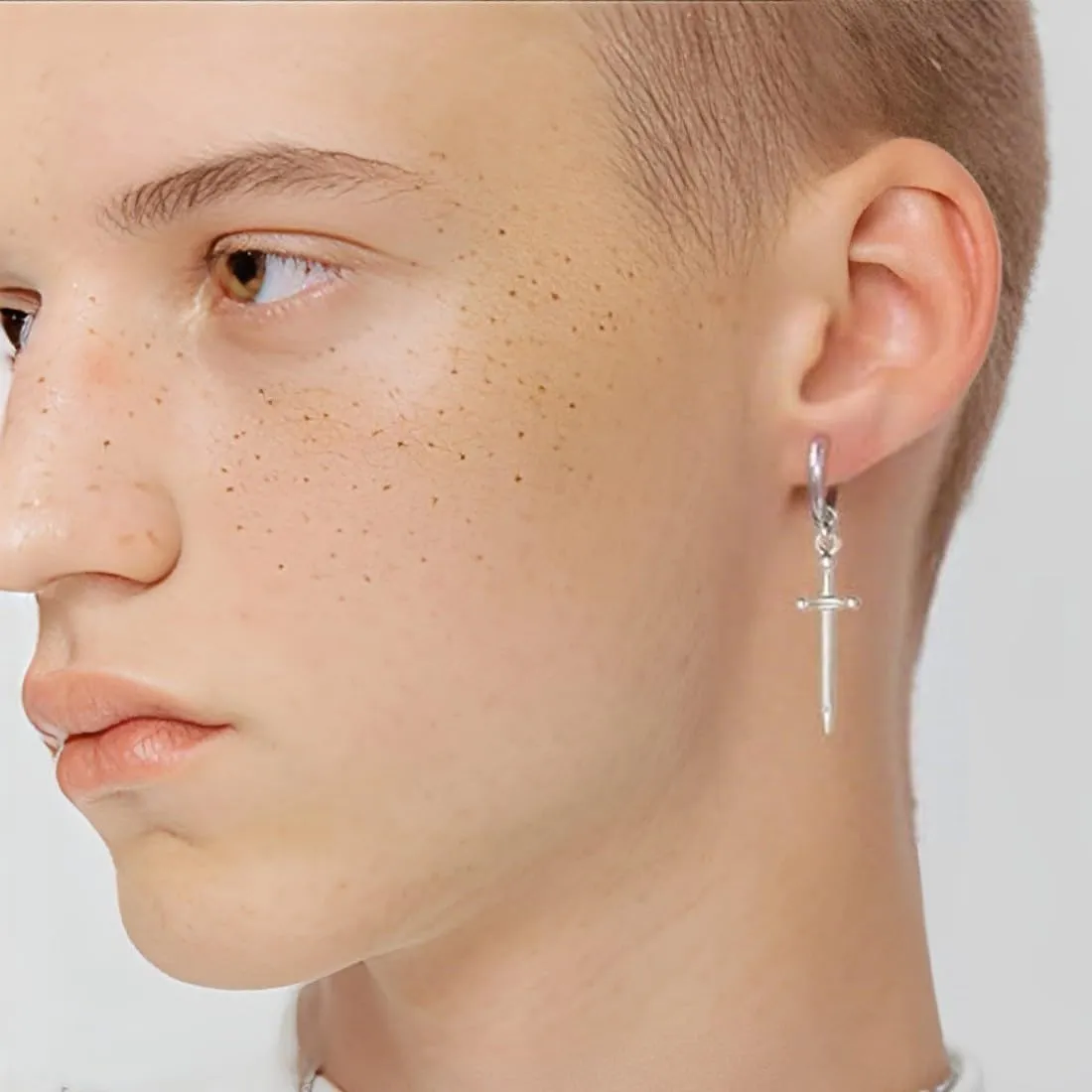 XENQITO 2 Paia Acciaio Chirurgico Orecchini per Uomo Donna Orecchini a Cerchio Pendente Croce Orecchini Pendenti con Croce Piercing Cartilage Orecchini Set Punk Orecchino per Uomo e Donna - immagine 4
