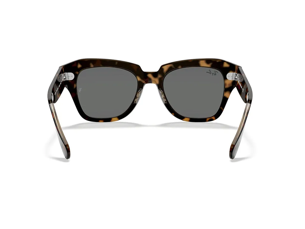 Ray - Ban RB2186 STATE STREET 1292B1 Occhiali da sole Acetato Oro Grigio Squadrata Normale - immagine 4