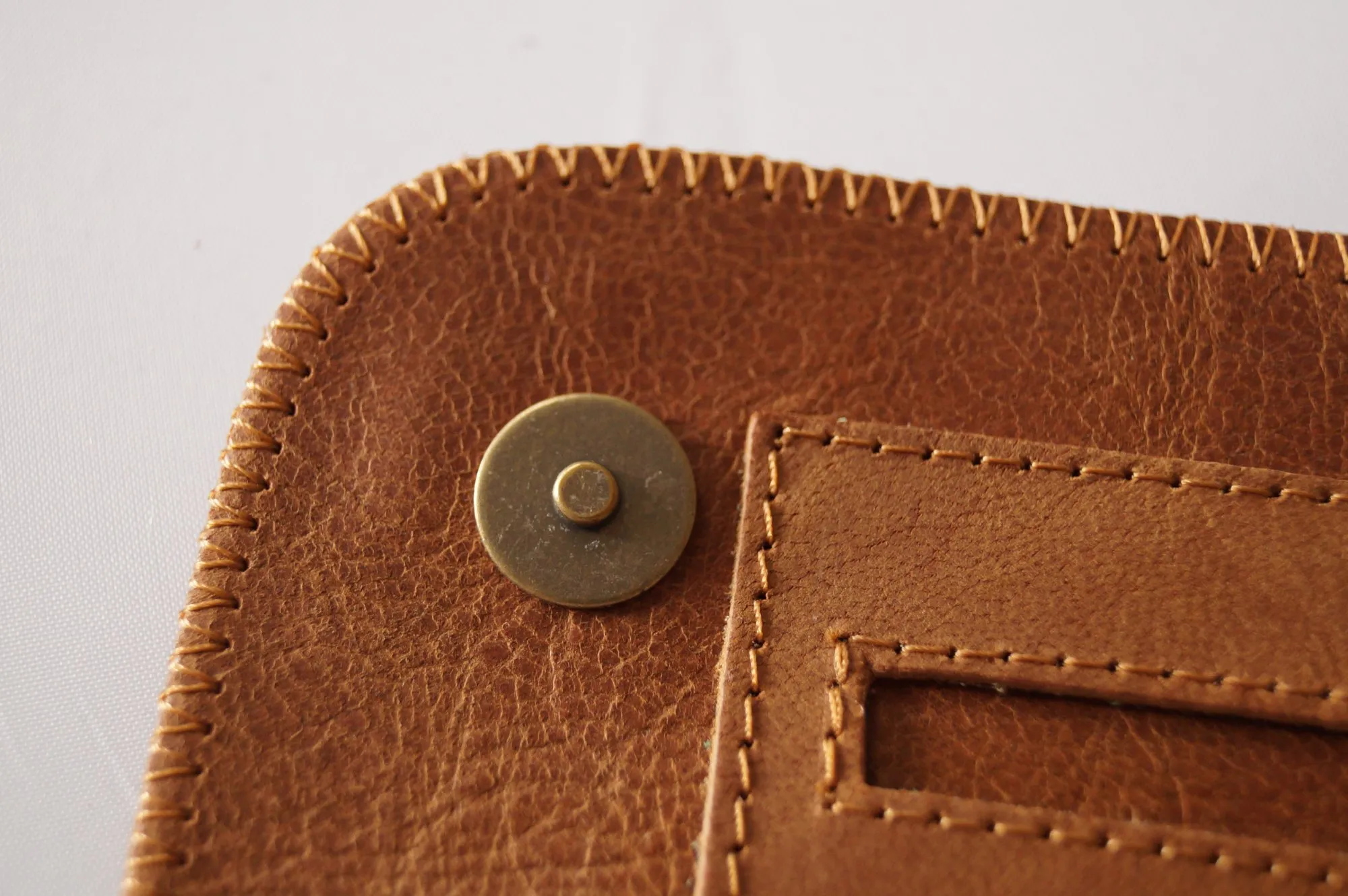 GERMANUS Albrunus - Astuccio Porta Tabacco, Vera Pelle, Made in EU, Fatto a Mano, Marrone - immagine 5
