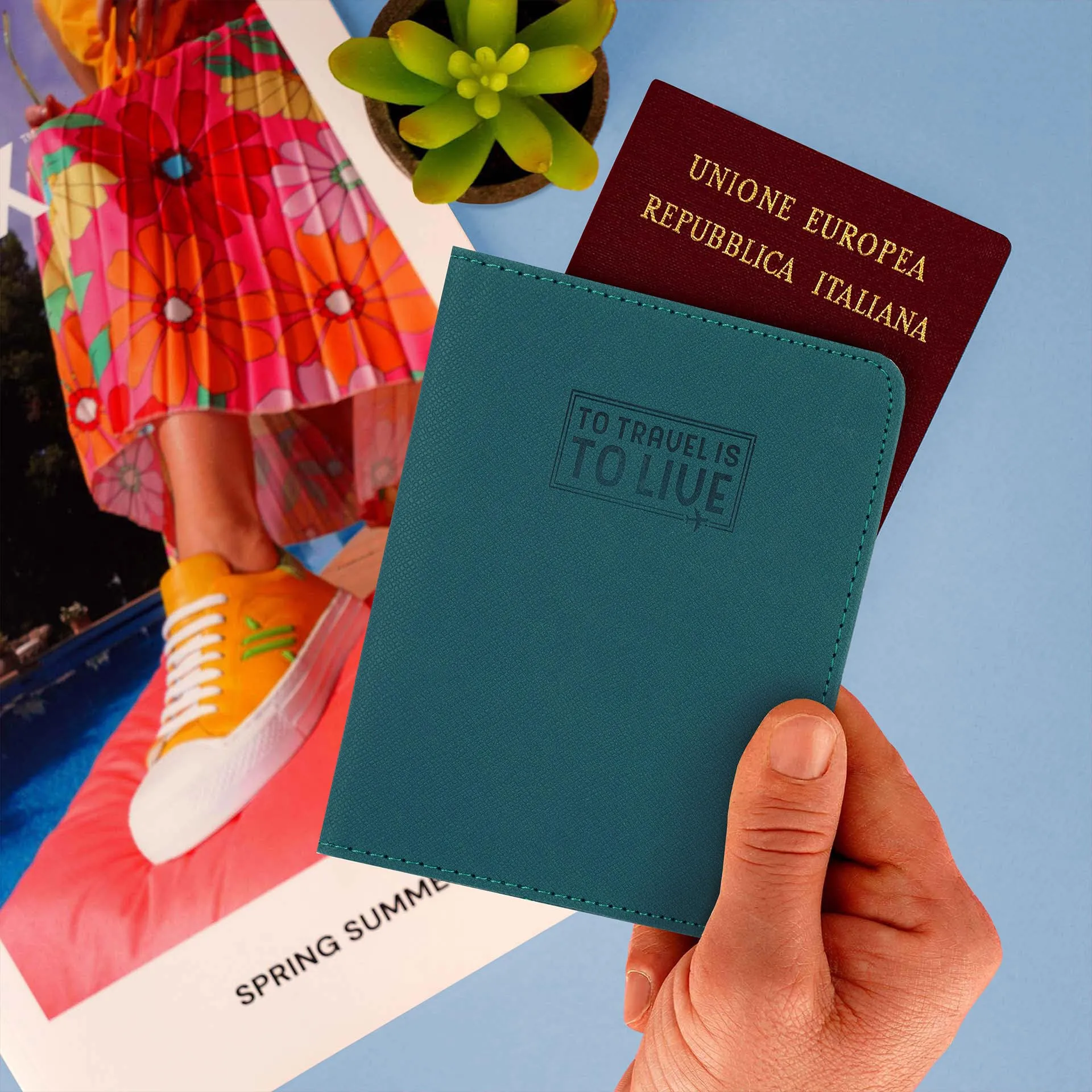 Legami - Porta Passaporto Blu Petrolio, Passport Holder Portafoglio per Viaggiare, Custodia per Passaporto, 1 Tasca per Passaporto, 4 Tasche per Carte, Protezione RFID, 10,5 x 14 x 1 cm - immagine 3
