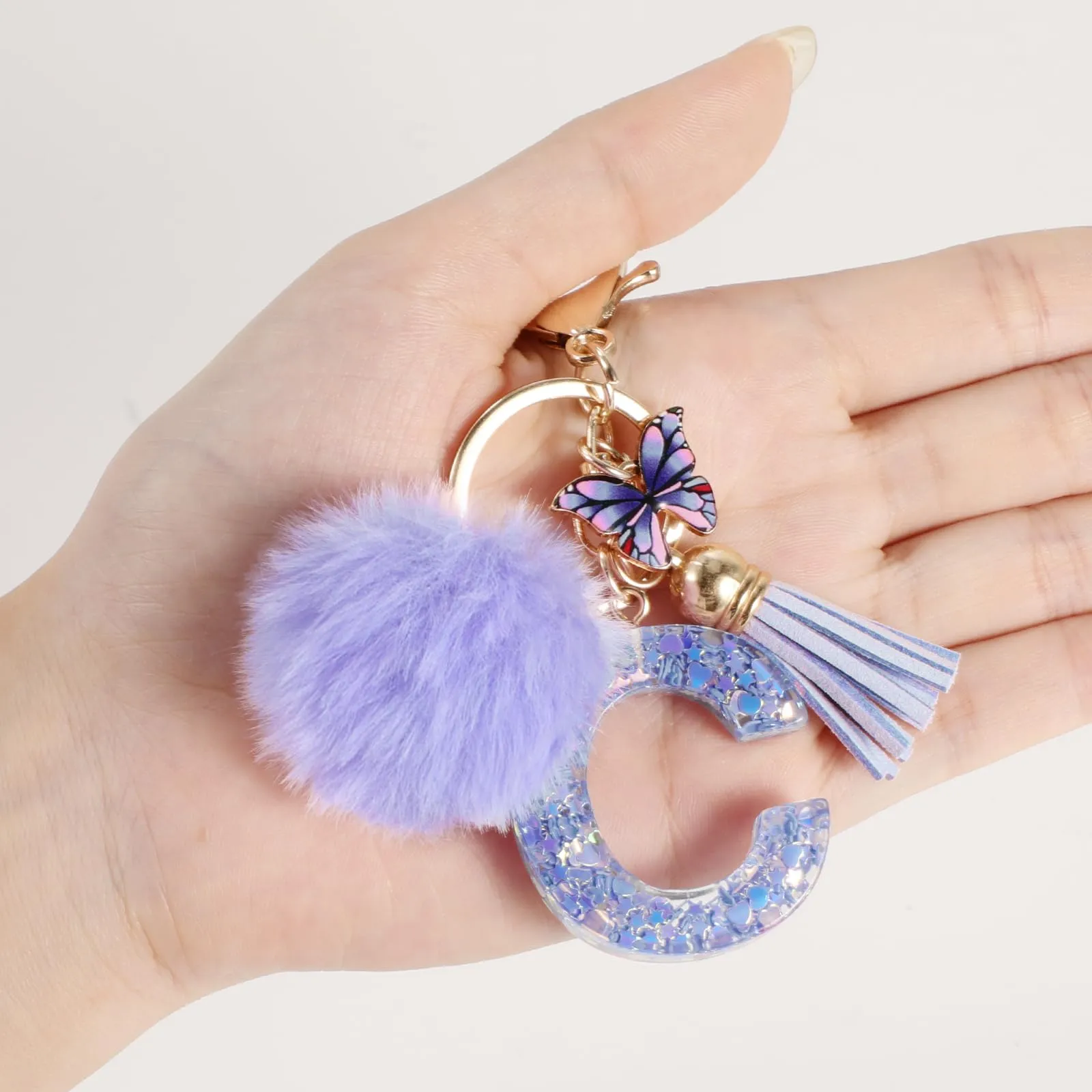 JSRQT Nome Lettera iniziale C Portachiavi Viola Farfallina Nappa Portachiavi da Ragazza Donna Regalo Decor da Personalizzare Ciondoli in Resina per Borsa Zaino - immagine 6