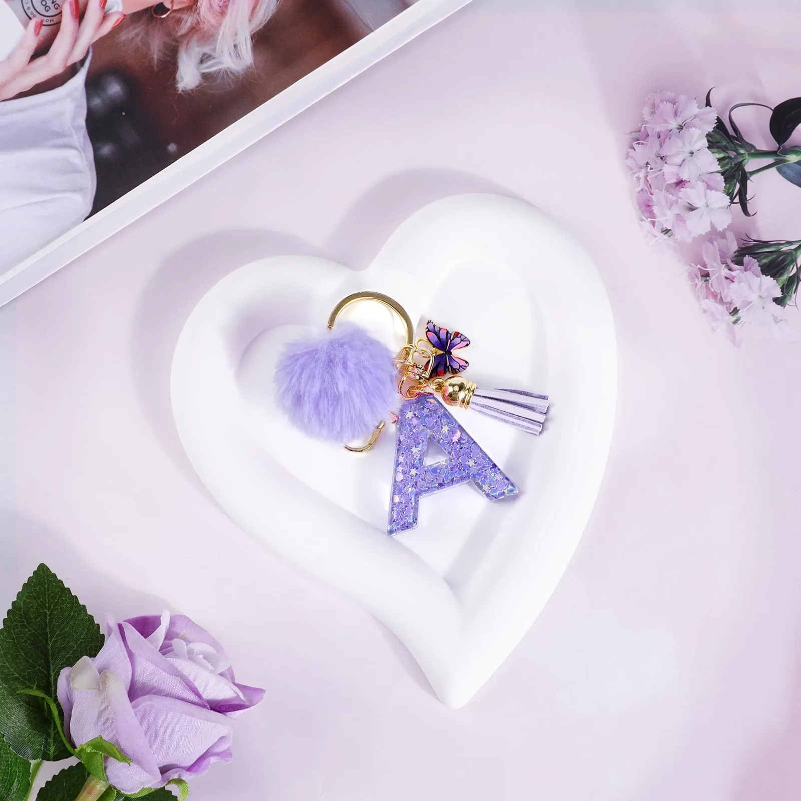 JSRQT Viola Nome Lettera iniziale A Portachiavi da Ragazza Farfallina Nappa Donna Regalo Portachiavi Decor da Personalizzare per Borsa Zaino Ciondoli in Resina - immagine 5