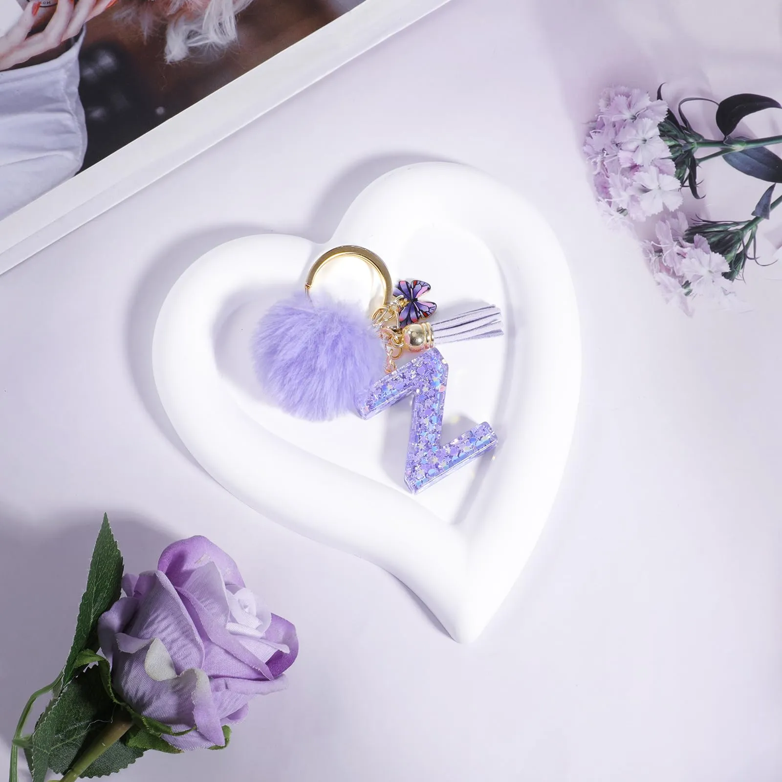 JSRQT Portachiavi da Ragazza Donna Viola Farfallina con Lettera Iniziale Nome Z Ciondoli in Resina Personalizzare Regalo Legami Borsa per Auto Chiave Della Porta Macchina Zaino Pendenti Decor - immagine 3