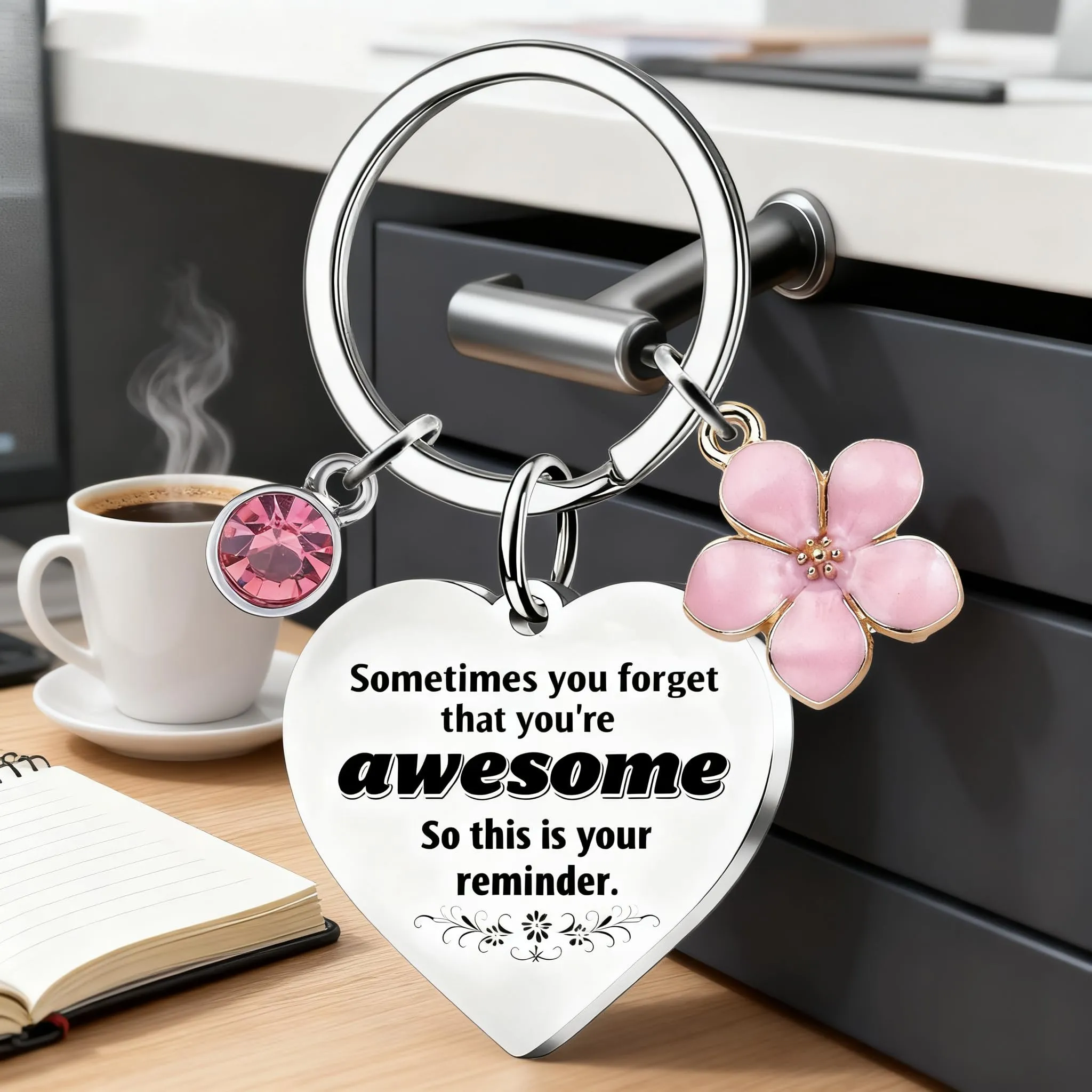 ChunRun Regalo per le donna, portachiavi da donne, regalo di ringraziamento per Natale, compleanno, per fidanzata, moglie, migliore amica, colleghi, regalo di Natale segreto di Babbo Natale (EN) - immagine 4