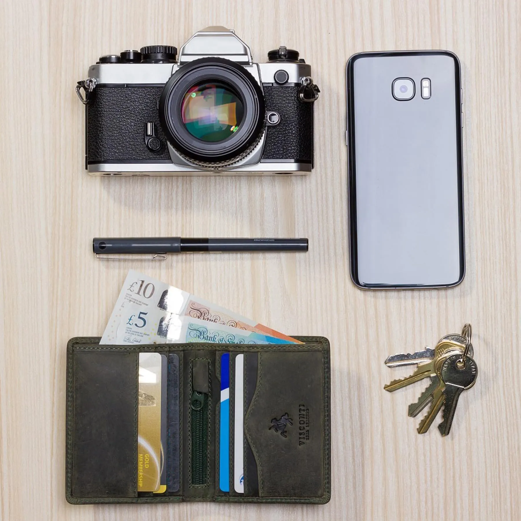VISCONTI - Portafoglio Uomo Compatto in Pelle - Porta Carte di Credito per 6 Carte con Portamonete - Due Pieghe - RFID - 705 Arrow - Olio Blu - immagine 2
