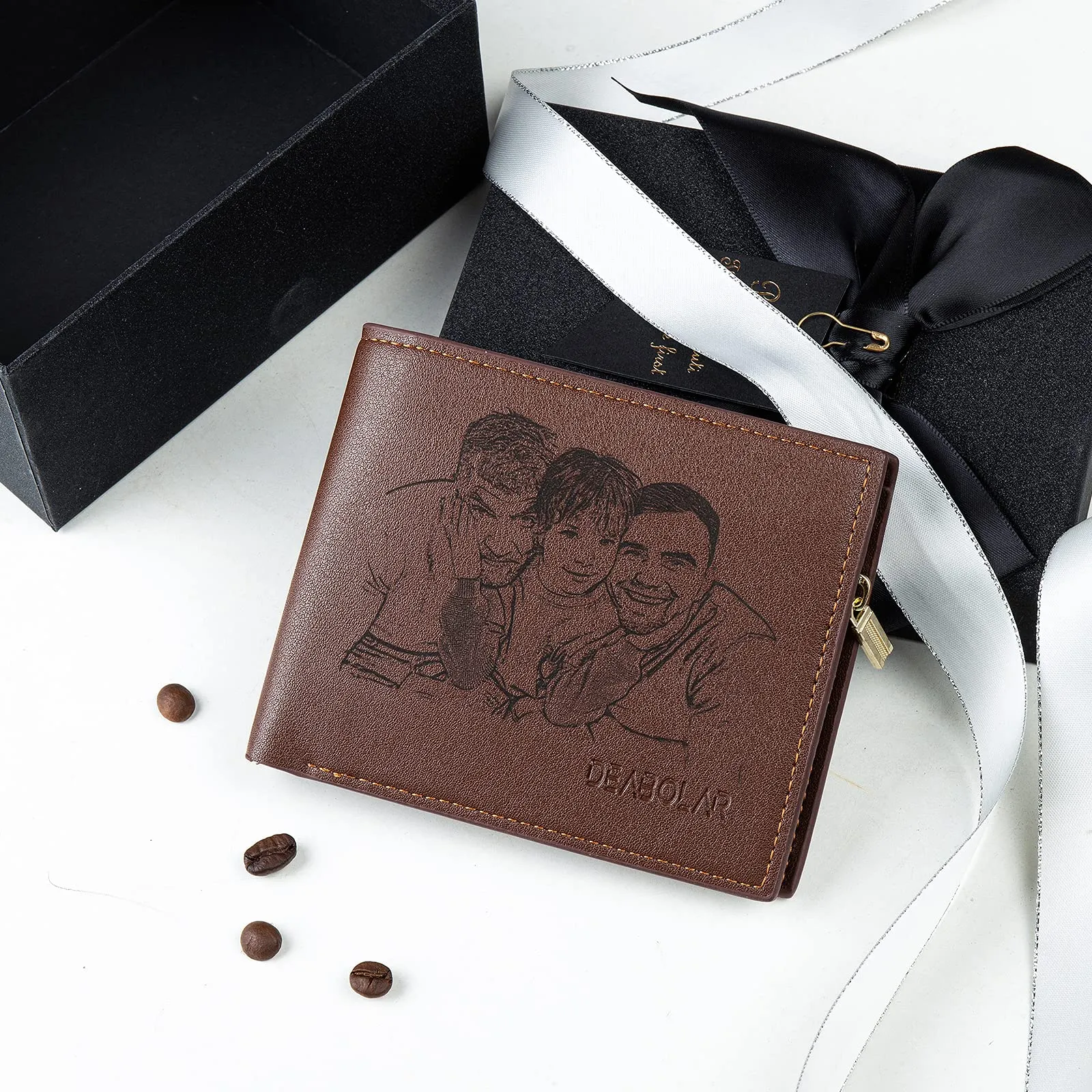 Glooraca Portafogli in pelle personalizzati per uomo Portafogli da uomo personalizzati Portafogli fotografici incisi per papà marito fidanzato (Stile H) - immagine 5