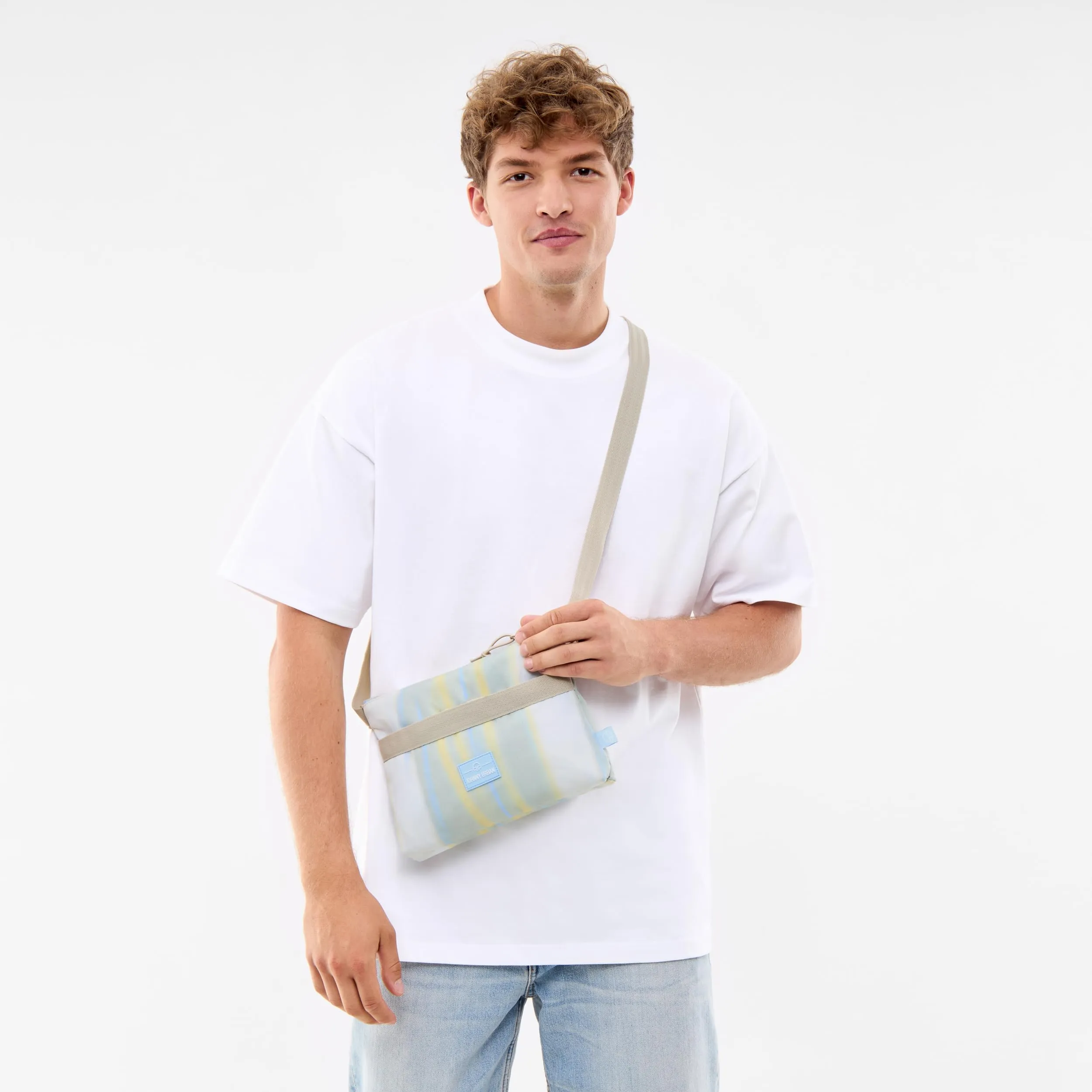 Johnny Urban Marsupio Petto Uomo e Donna Beige – Drew - immagine 2