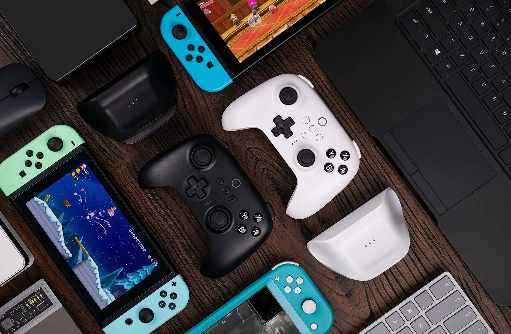 8BitDo Ultimate Bluetooth & 2.4g Controller with Charging Dock for Switch and Windows - White - immagine 7