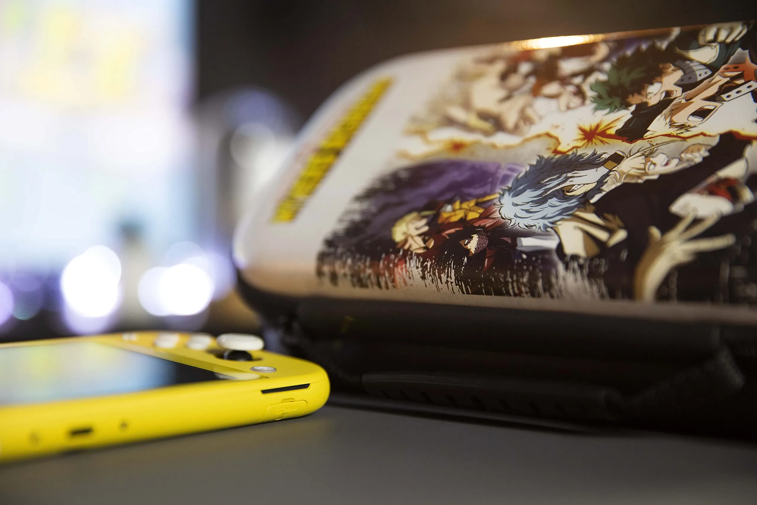 Konix My Hero Academia Custodia di protezione e trasporto Nintendo Switch, Switch Lite e Switch OLED - 8 giochi - Design My Hero Academia - Bianco - immagine 5