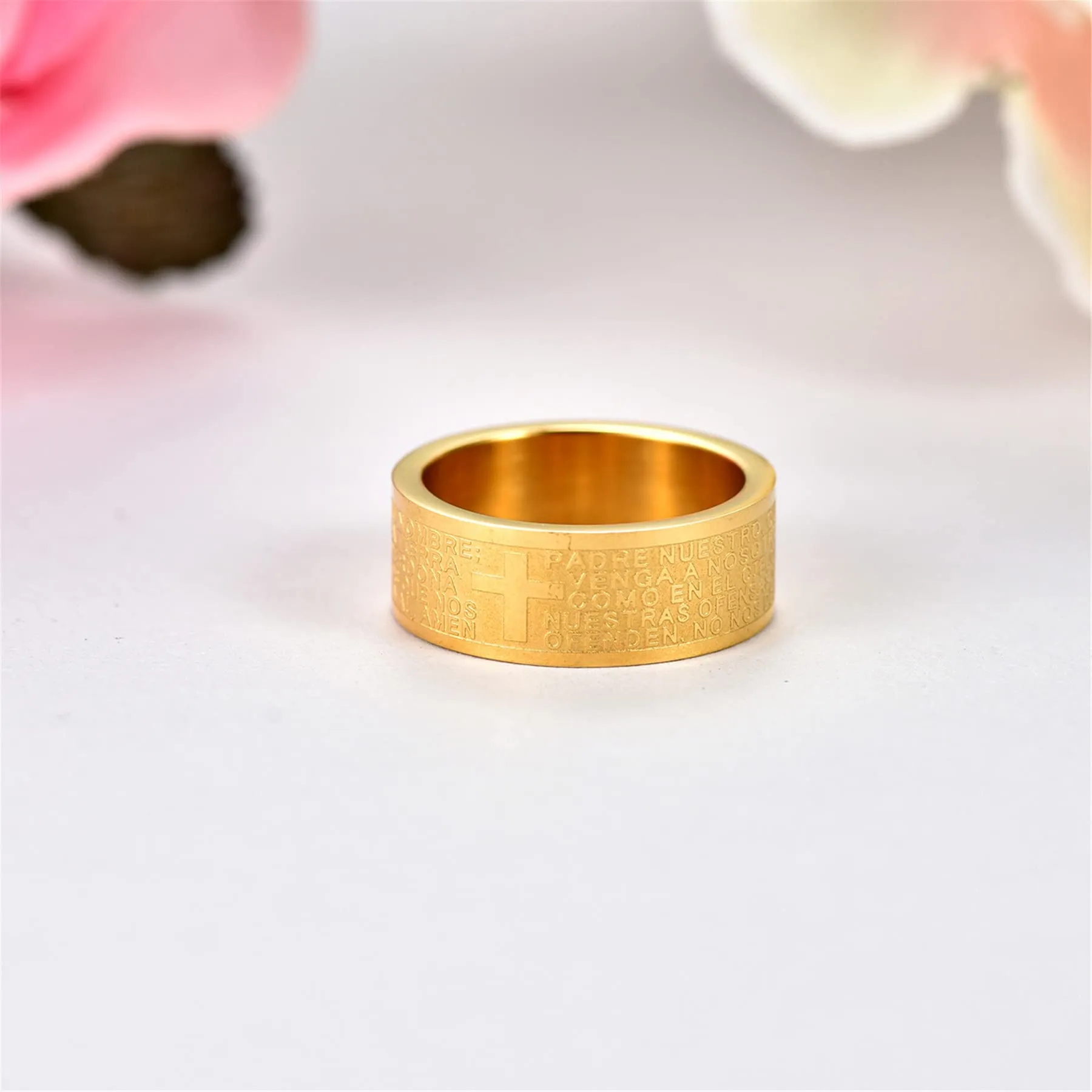 JewelryWe Anello da uomo con croce in acciaio inossidabile da 8 mm, banda removibile nera e oro, misura 54-74, con sacchetto regalo, Acciaio inossidabile - immagine 6